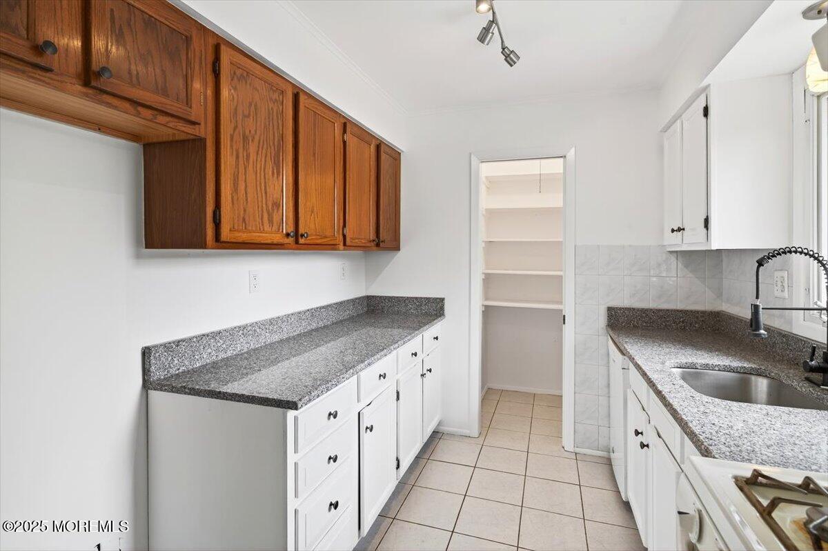 428 Laurel Brook Drive 1704, Brick, NJ, 08724 image 12