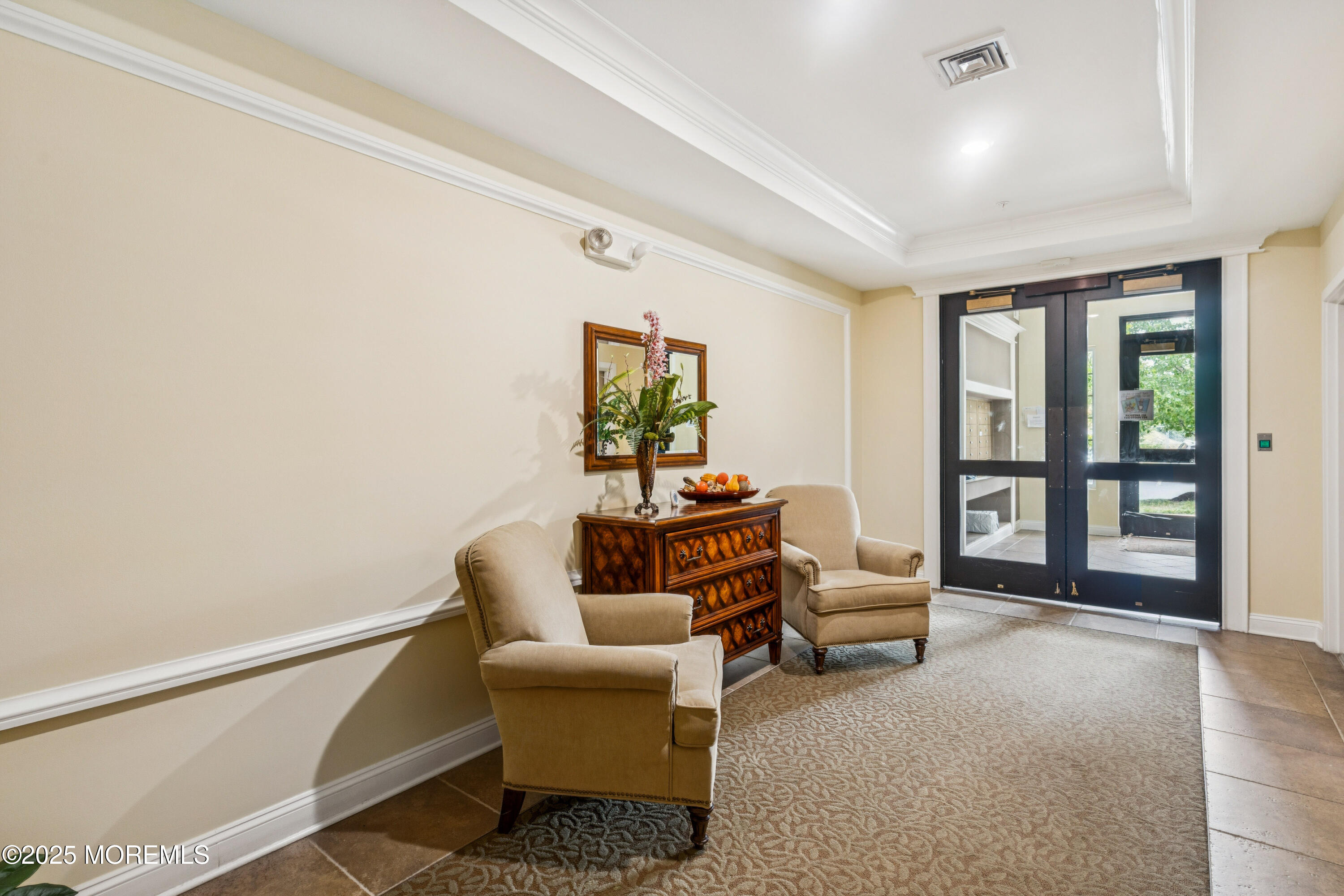 719 Amy Court 719 Image 4