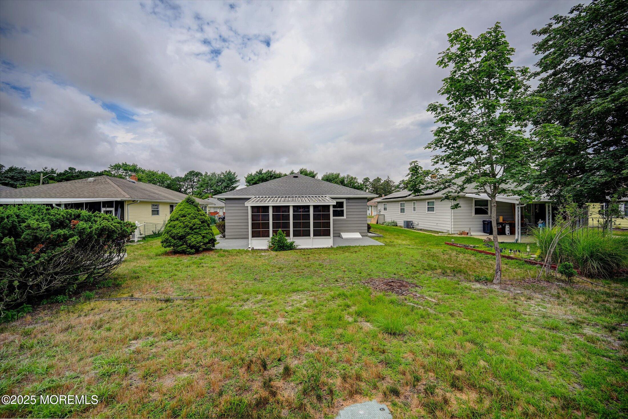 426 Saint Thomas Drive Image 3