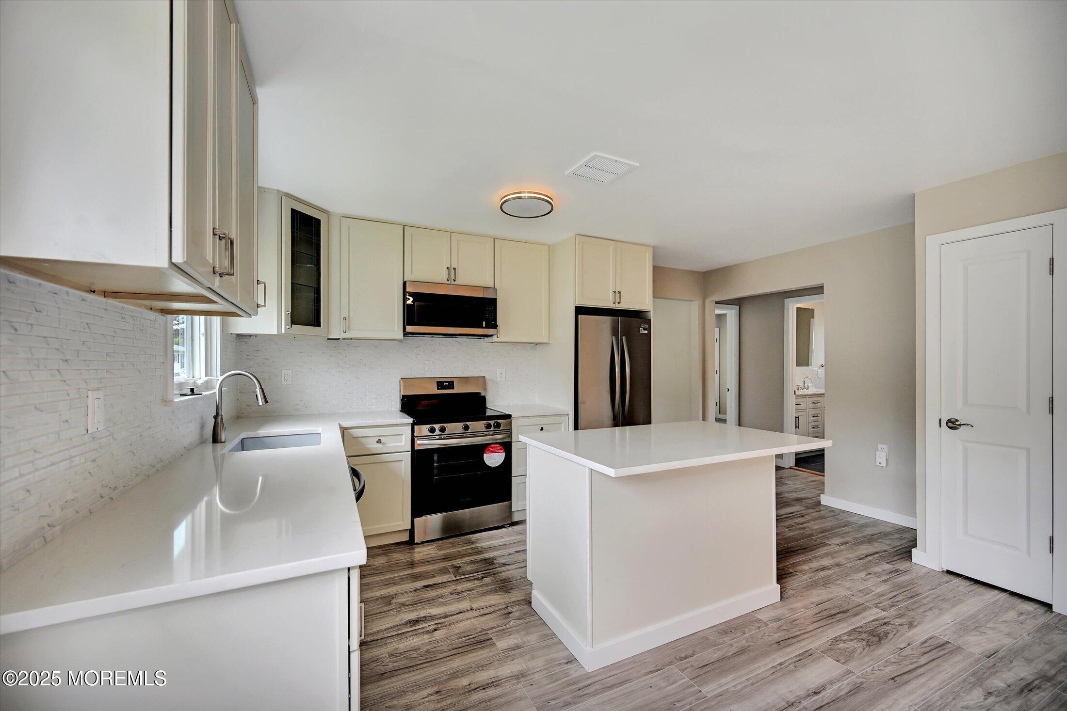 426 Saint Thomas Drive, Toms River, NJ, 08757 image 12