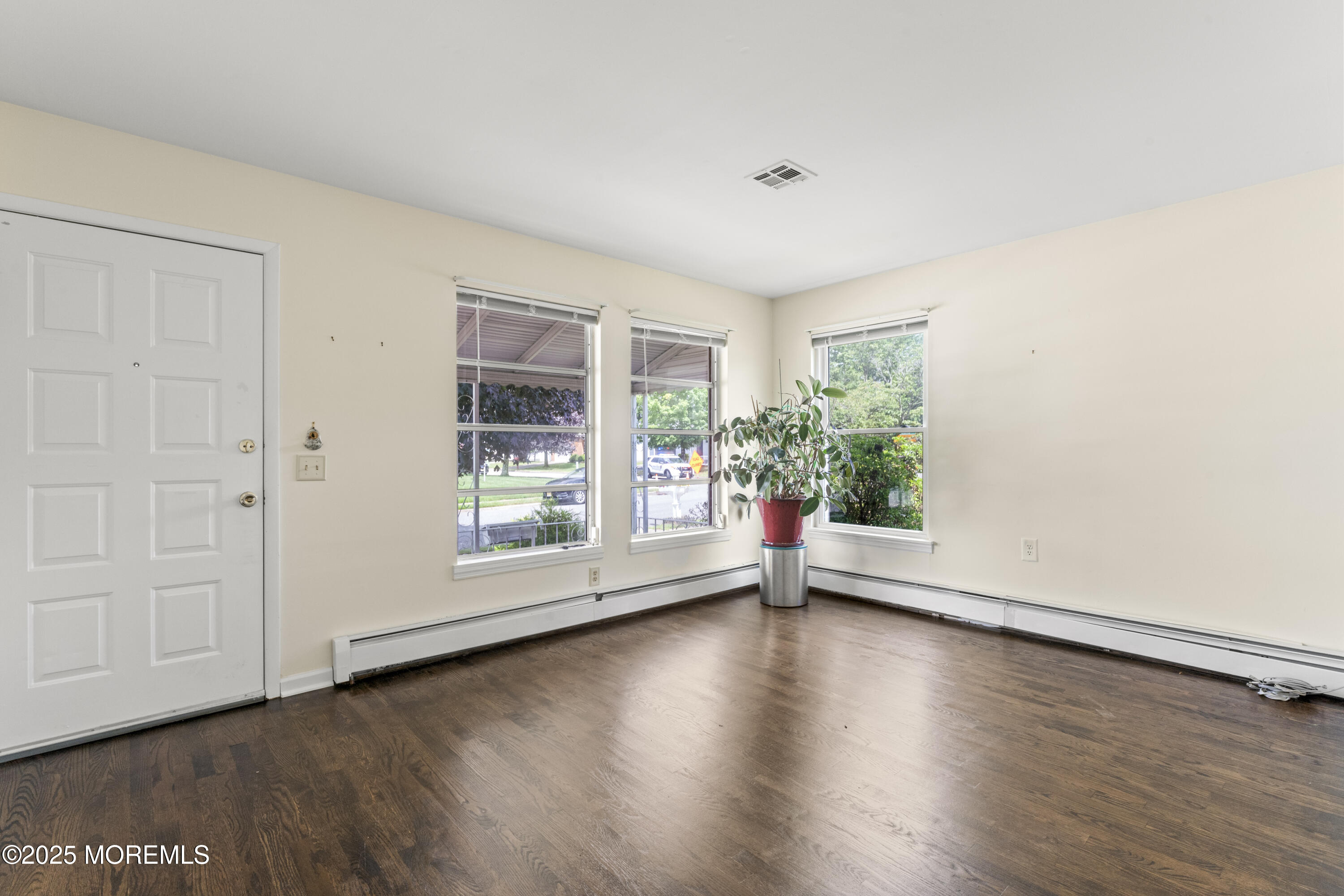 20 Innsbruck Drive Image 5