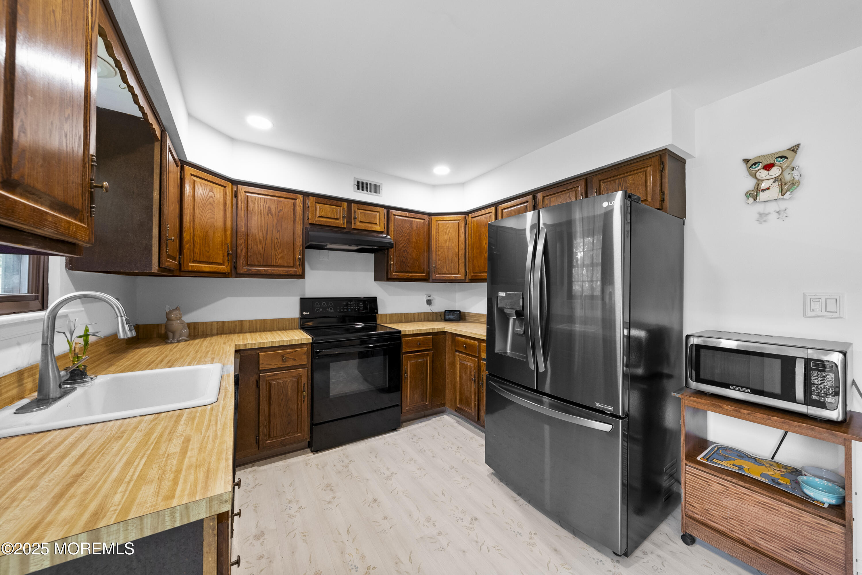 33 Wilson Court, East Brunswick, NJ, 08816 image 6