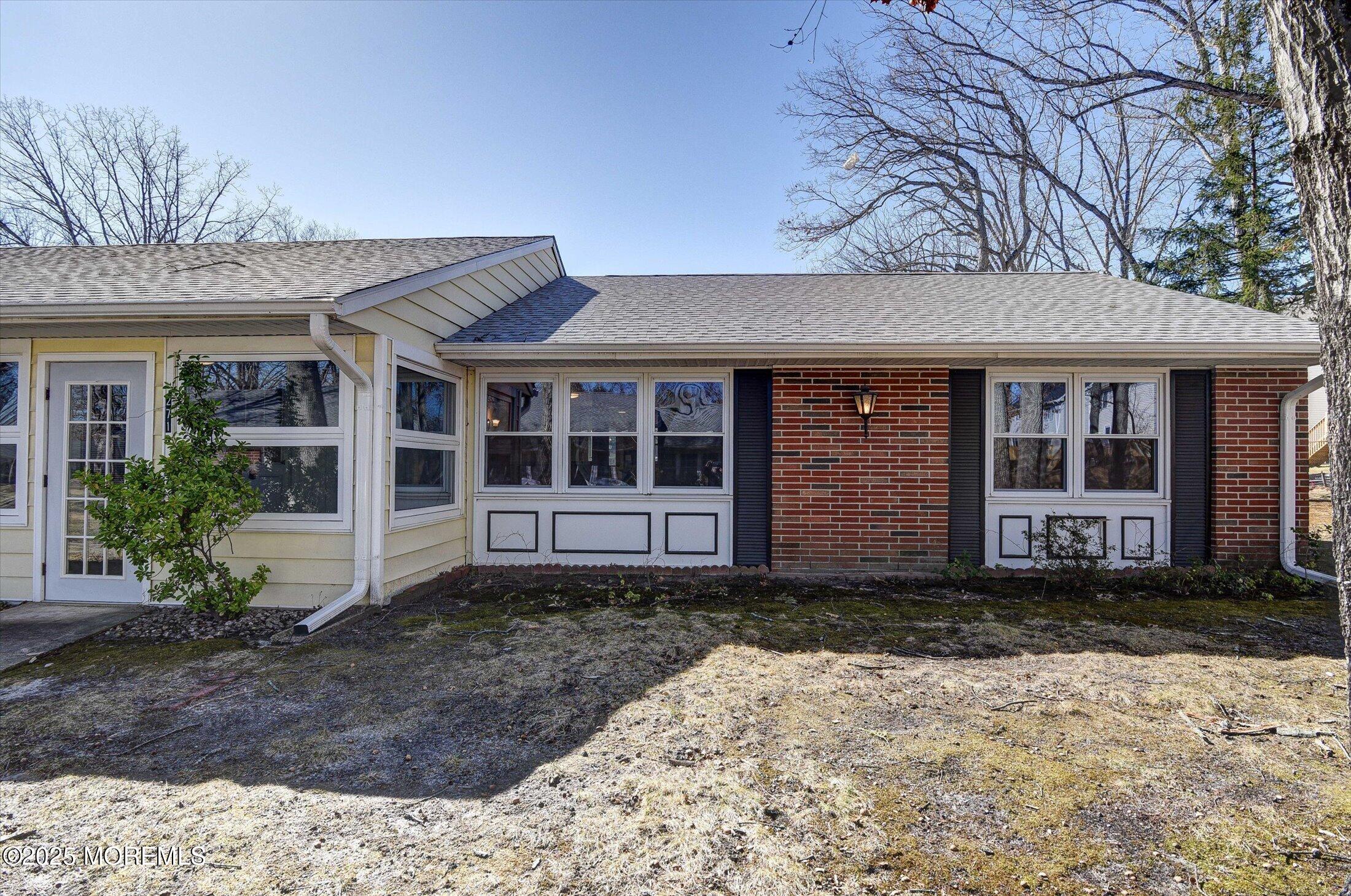 271B Kingston Court Image 2