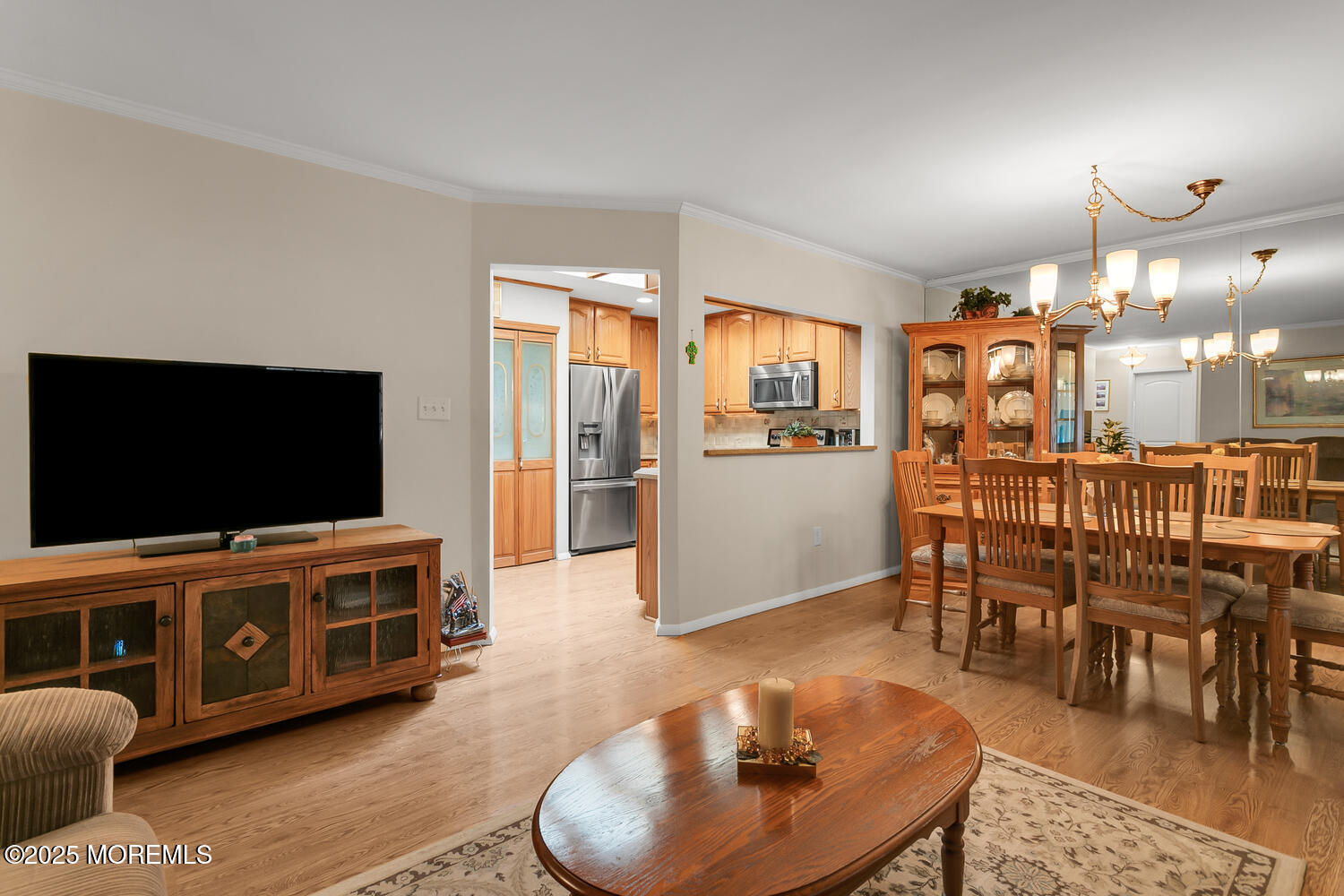 22 Lexington Court Image 3