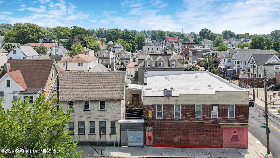 305 Broadway, Staten Island, NY, 10310