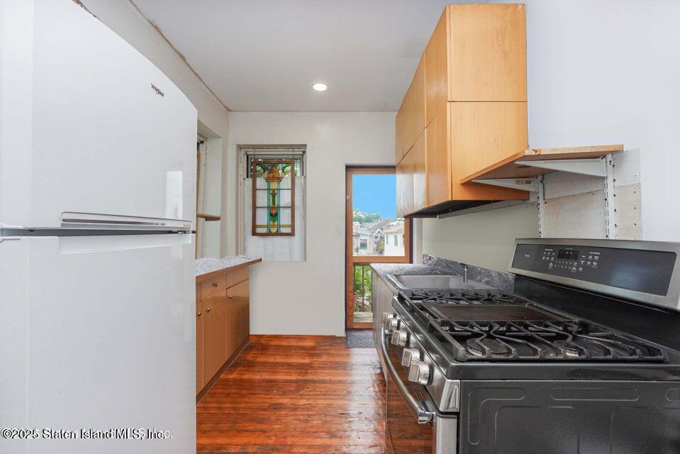 305 Broadway, Staten Island, NY, 10310 image 15