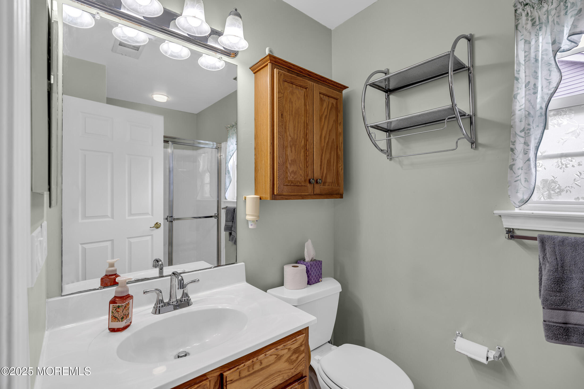 33 Strawberry Lane, Lakewood, NJ, 08701 image 20