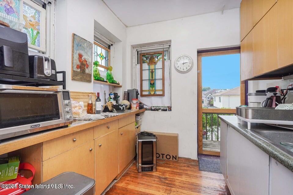 305 Broadway, Staten Island, NY, 10310 image 25