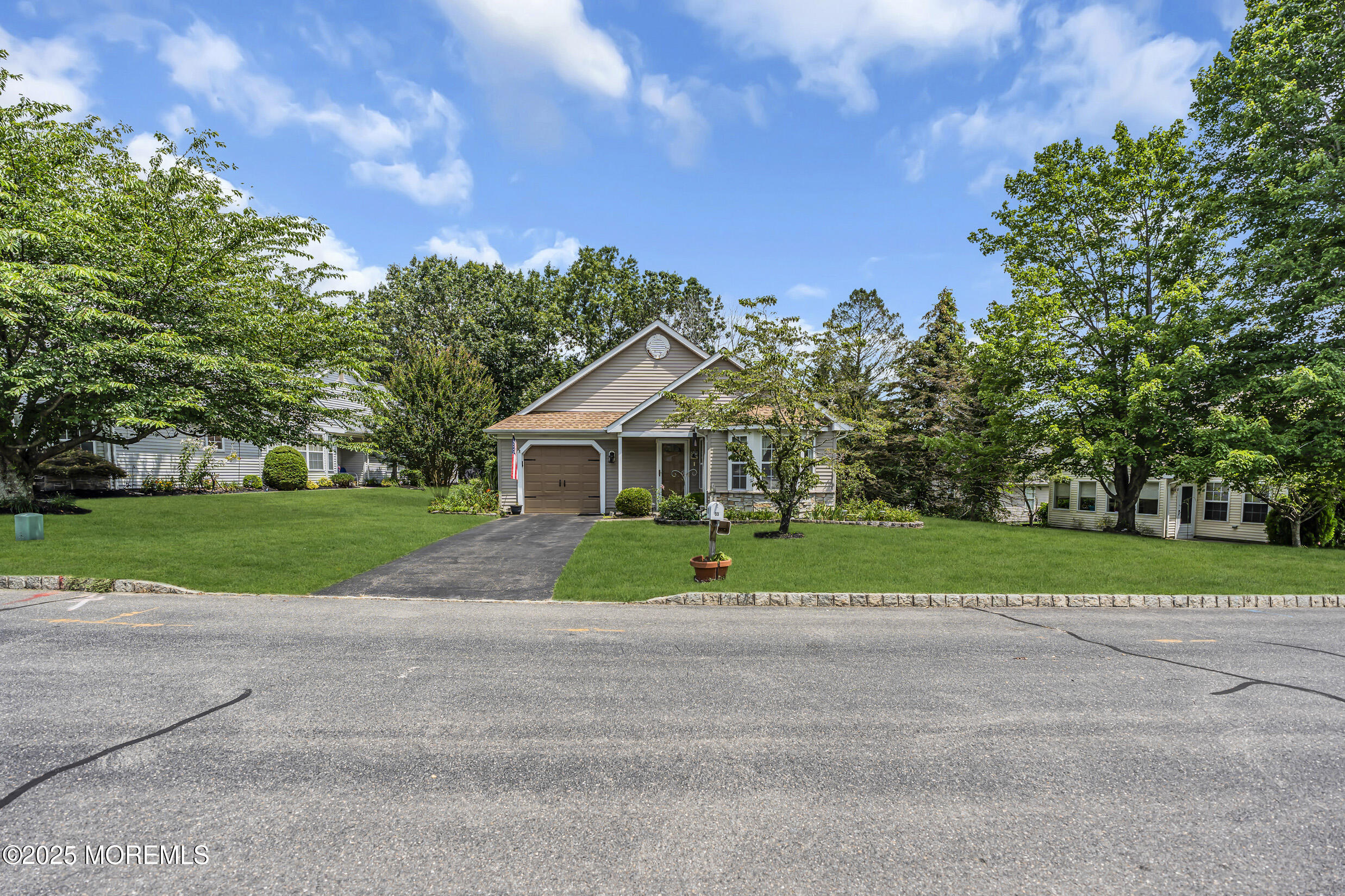 33 Strawberry Lane, Lakewood, NJ, 08701 image 33