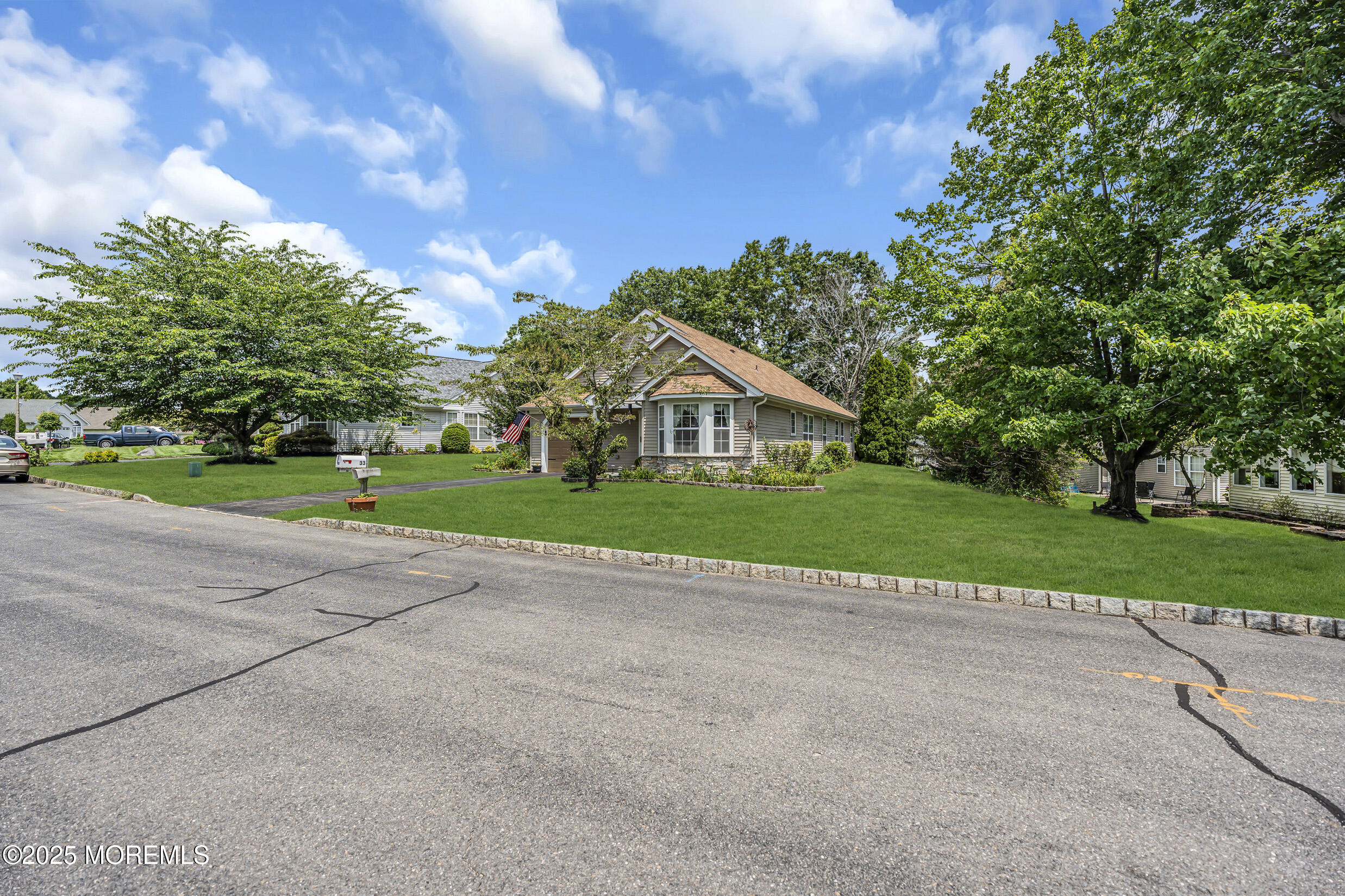 33 Strawberry Lane, Lakewood, NJ, 08701 image 34