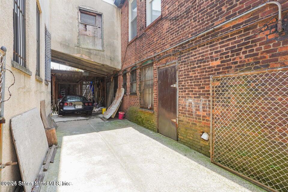 305 Broadway, Staten Island, NY, 10310 image 30