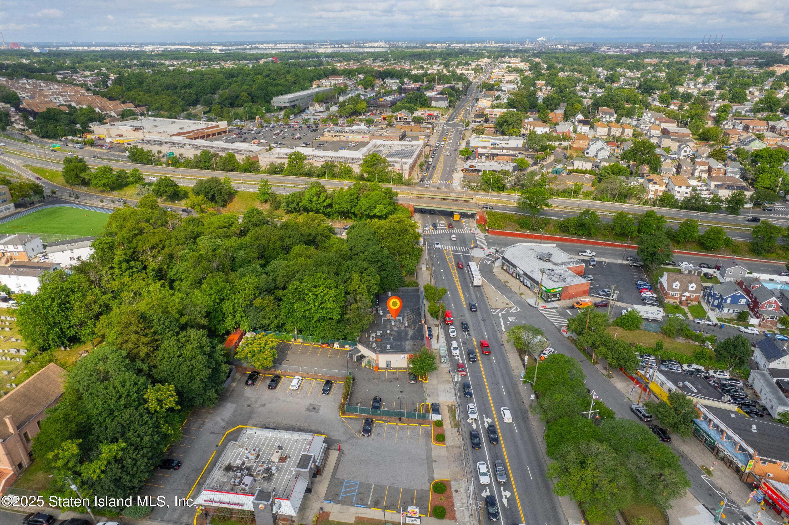 1686 Forest Avenue, Staten Island, NY, 10302 image 15
