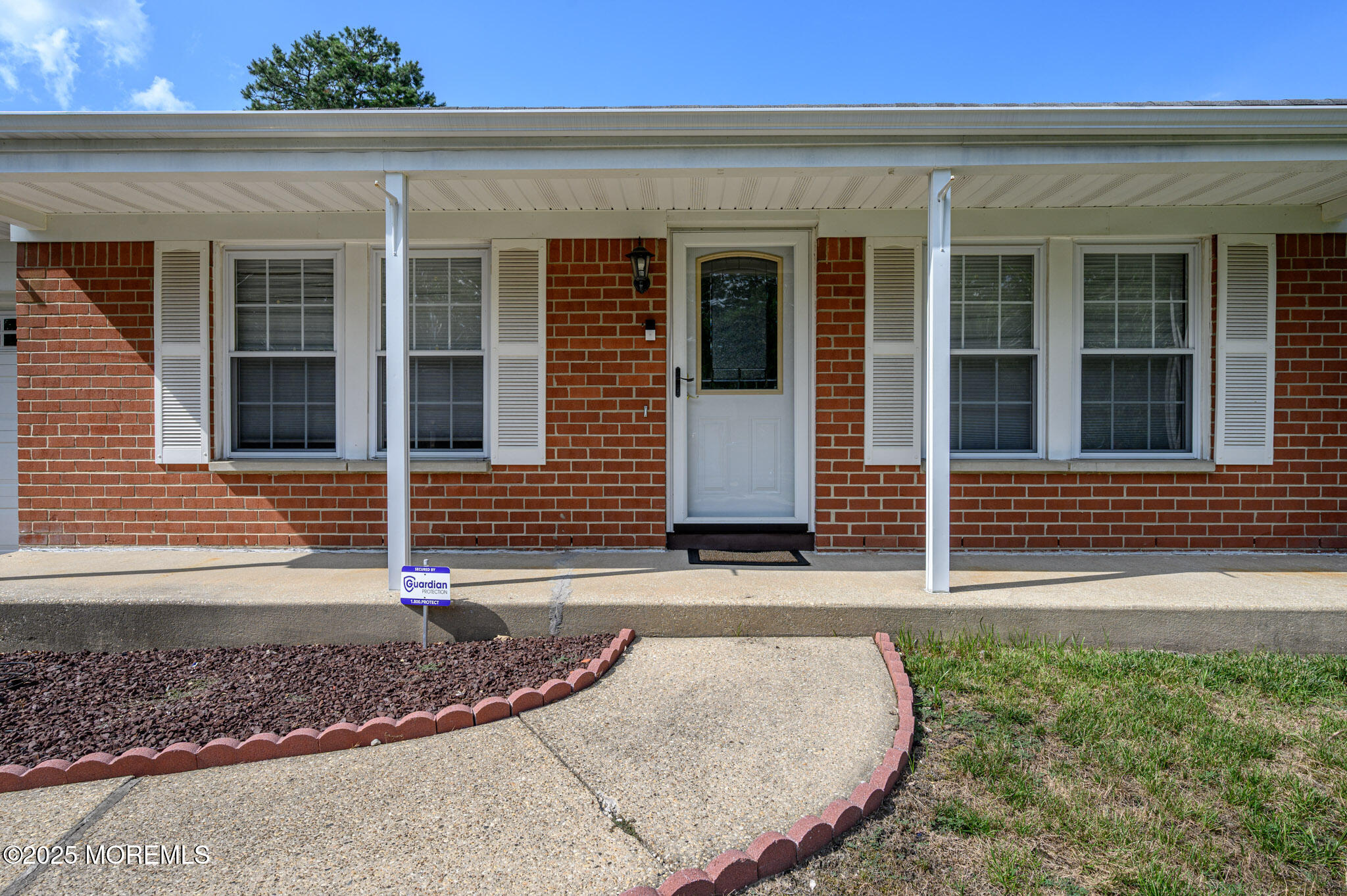 23 Bowie Drive Image 2