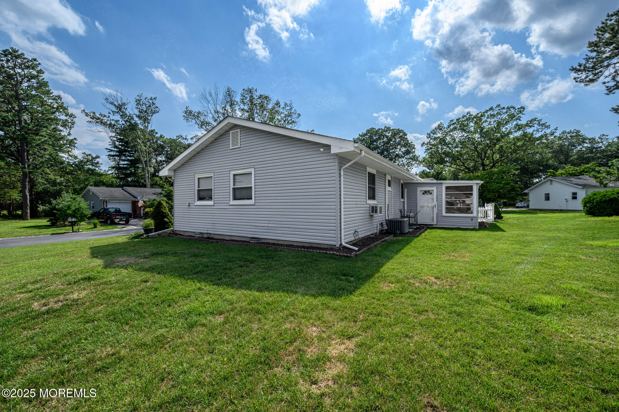 23 Bowie Drive, Whiting, NJ, 08759 image 35
