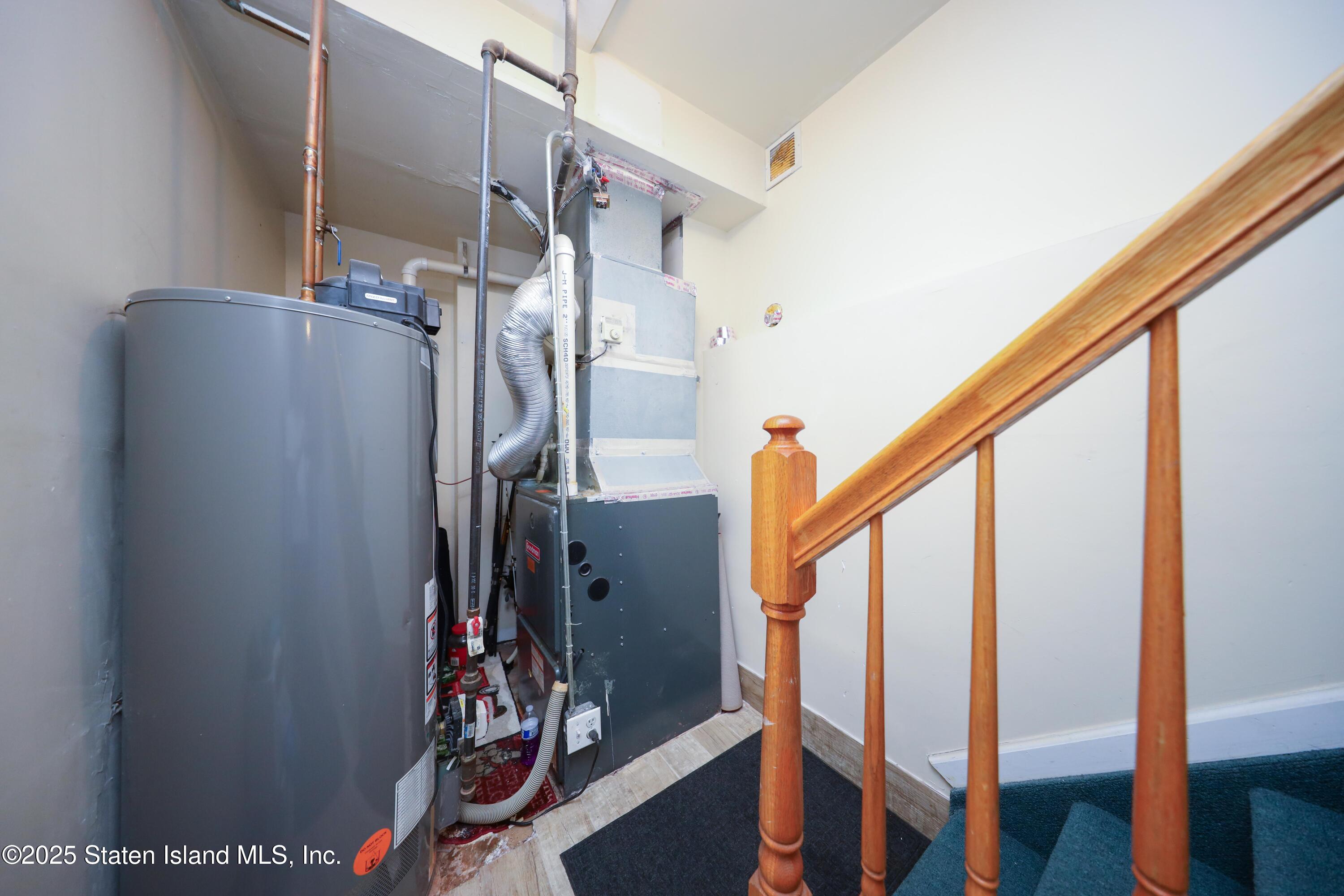 269 Clifton Avenue, Staten Island, NY, 10305 image 17