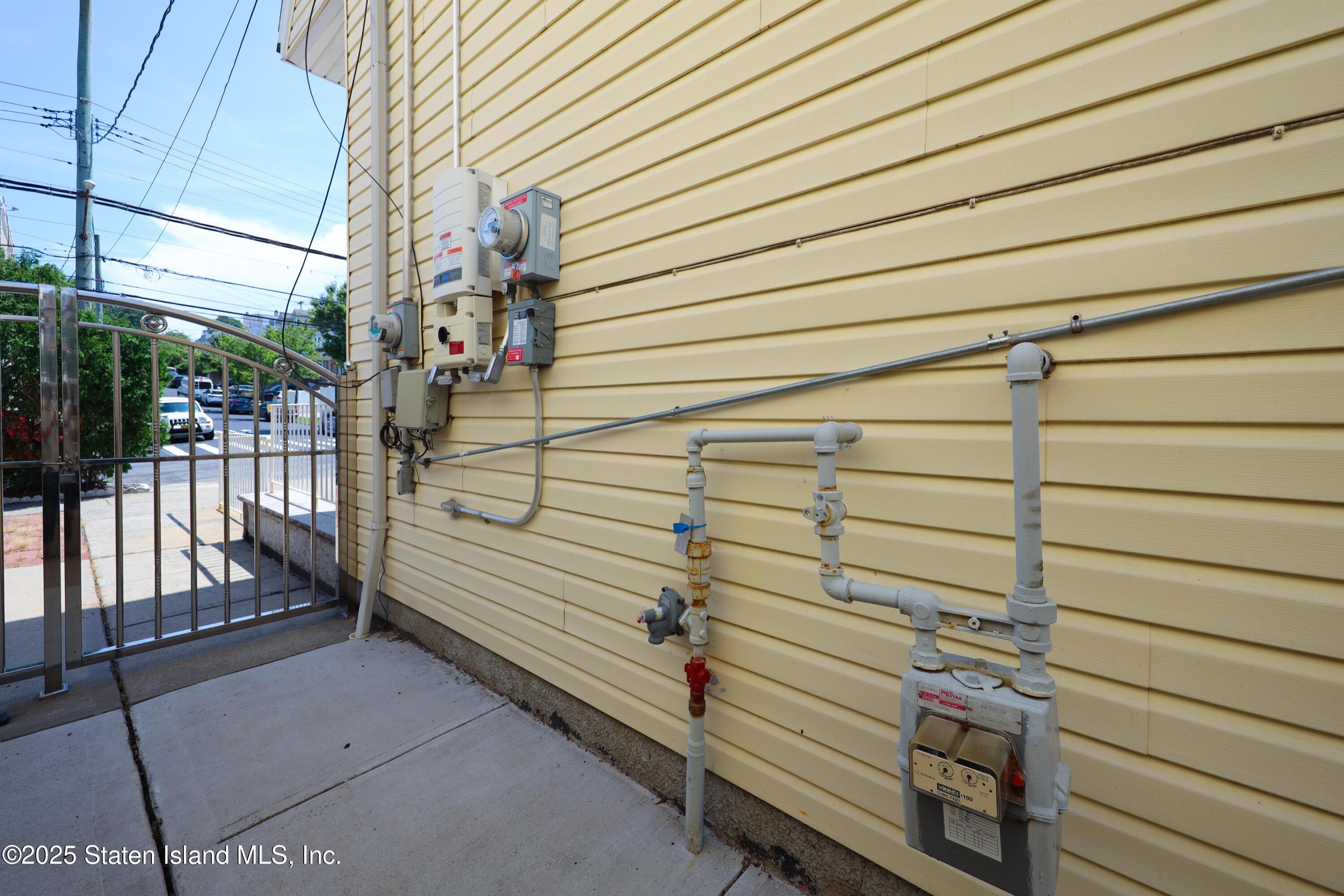 269 Clifton Avenue, Staten Island, NY, 10305 image 22