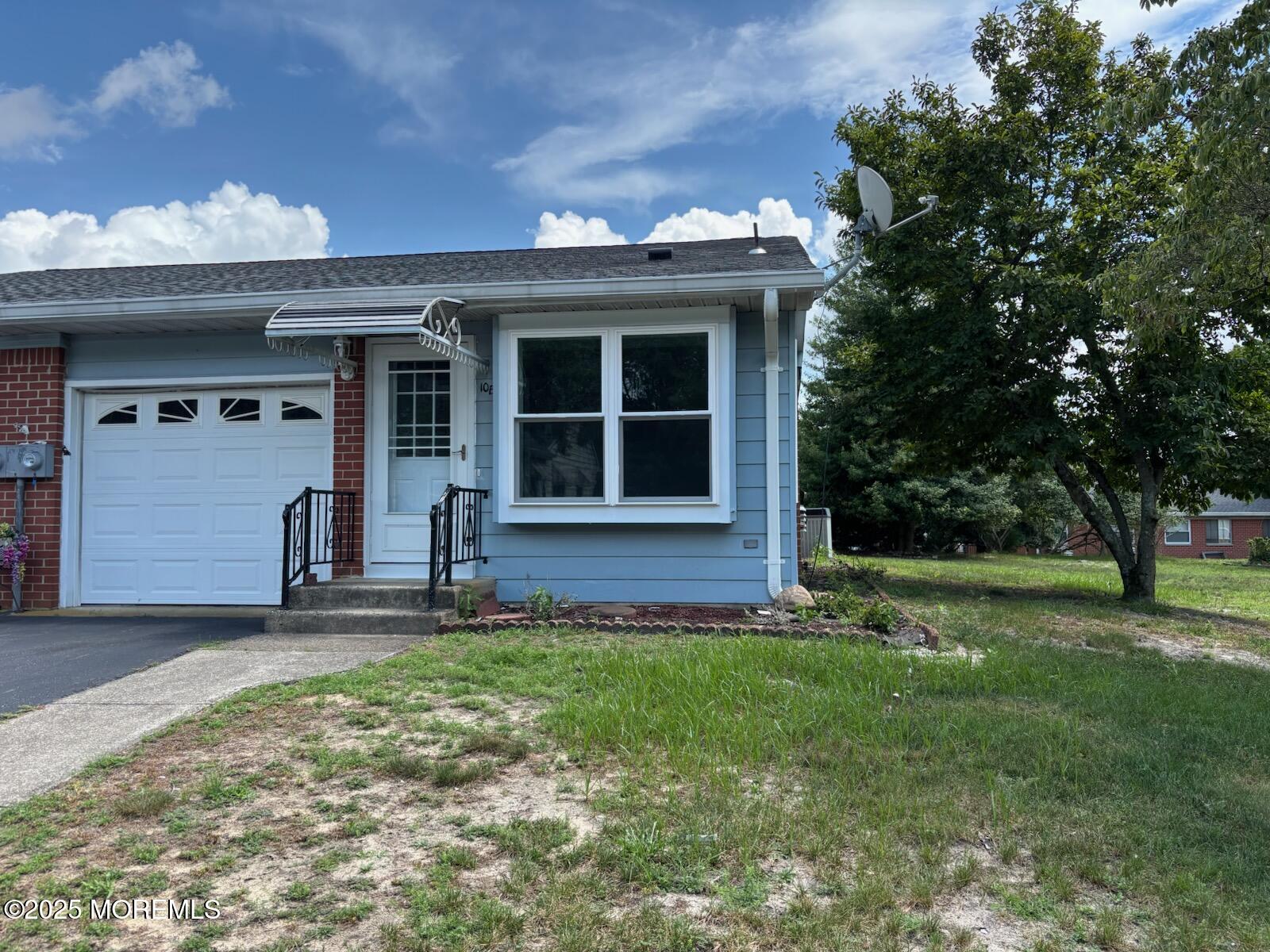 10 Lafayette Drive B Image 2