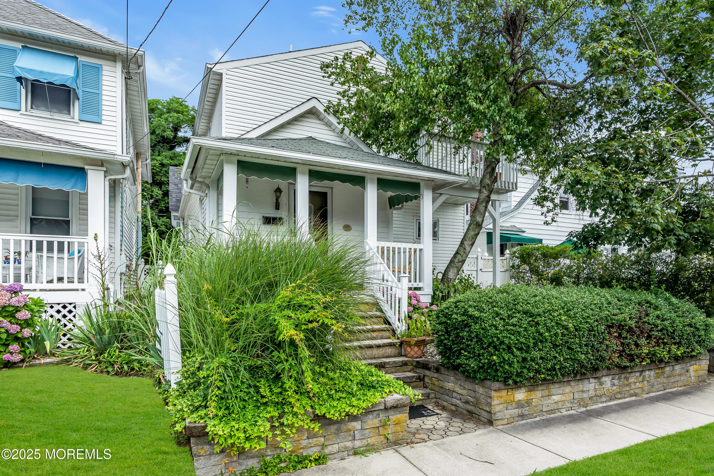 27 1/2 Atlantic Avenue, Bradley Beach, NJ, 07720
