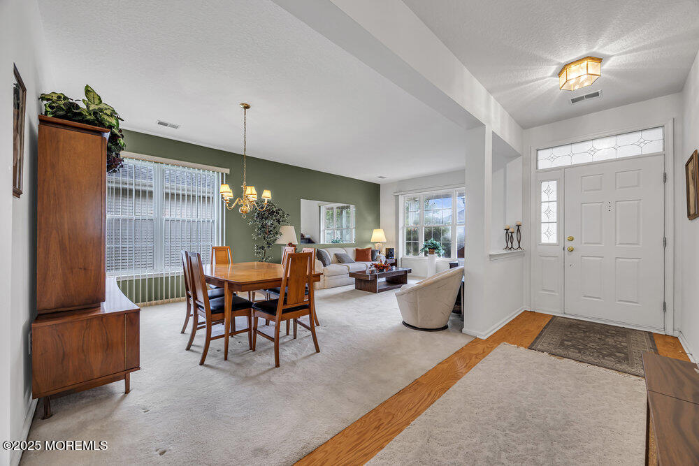 123 Golden Seasons Drive Image 4