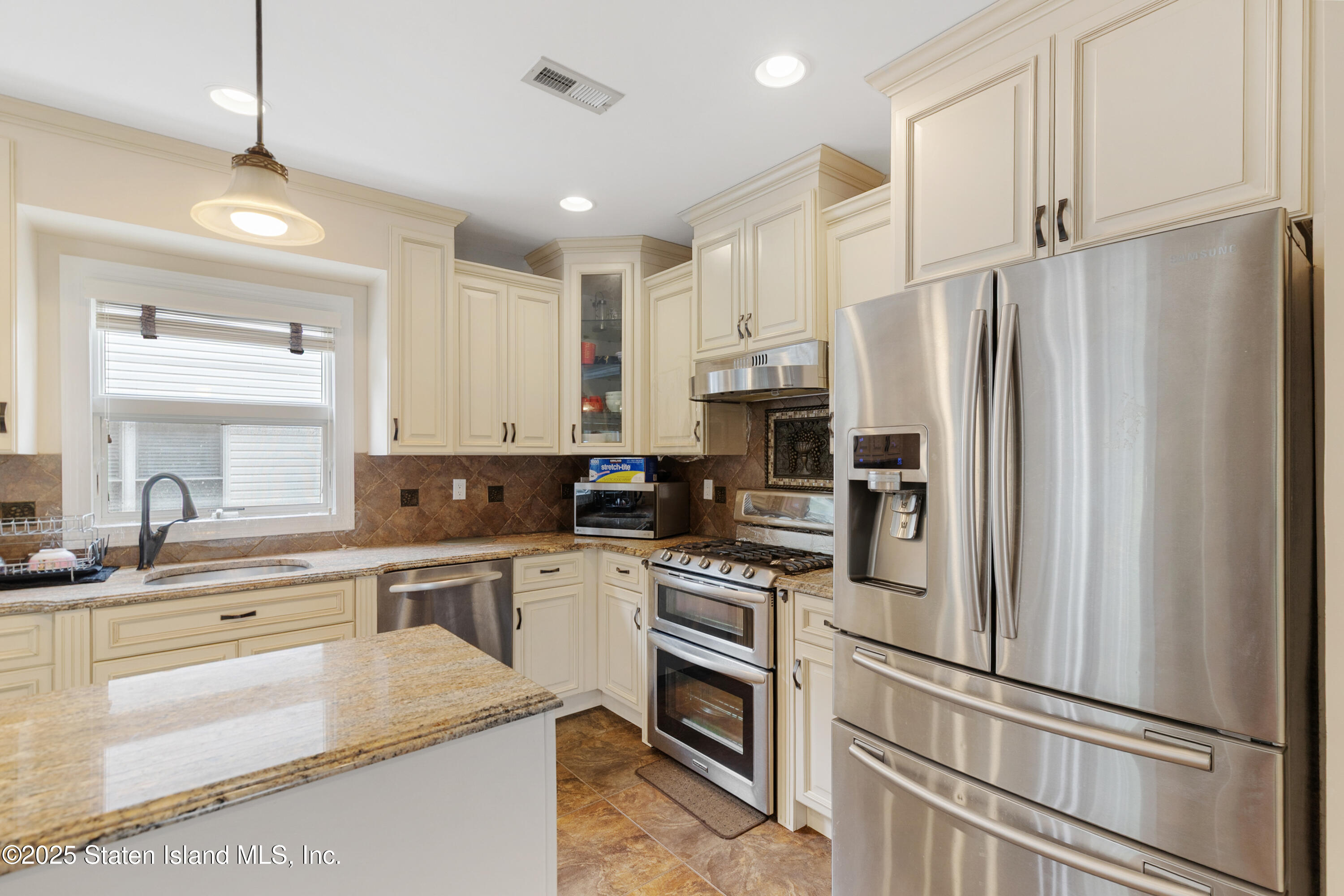 41 Brookside Loop, Staten Island, NY, 10309 image 32