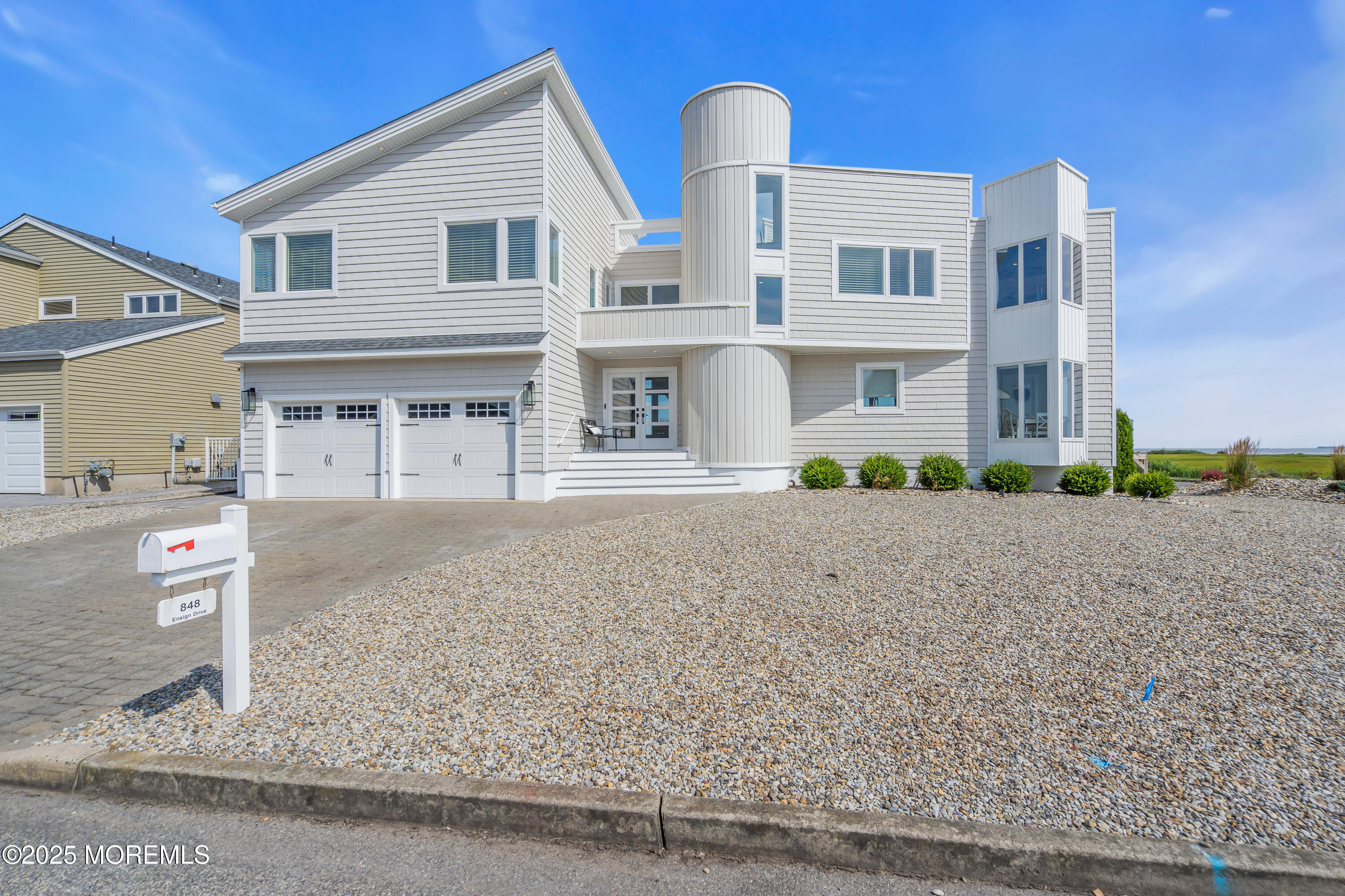 848 Ensign Drive Image 5