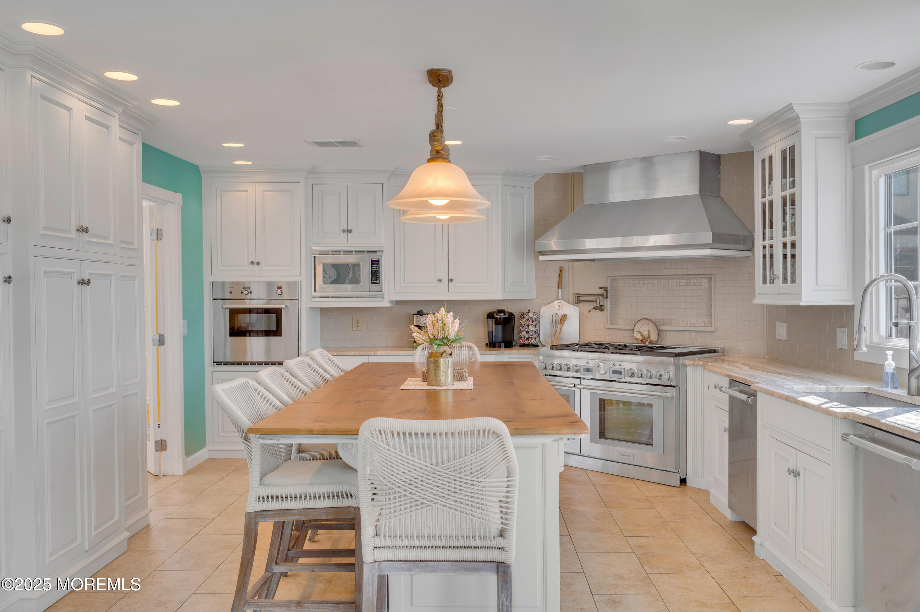 2510 Sylvan Drive Image 3