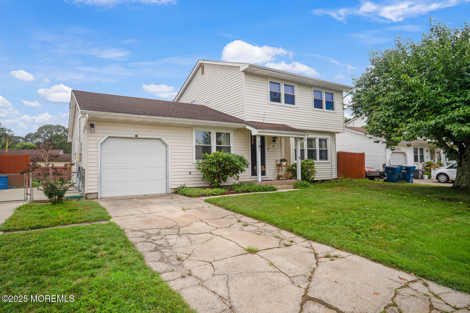 107 Lake Winnepesaukee Drive Image 2