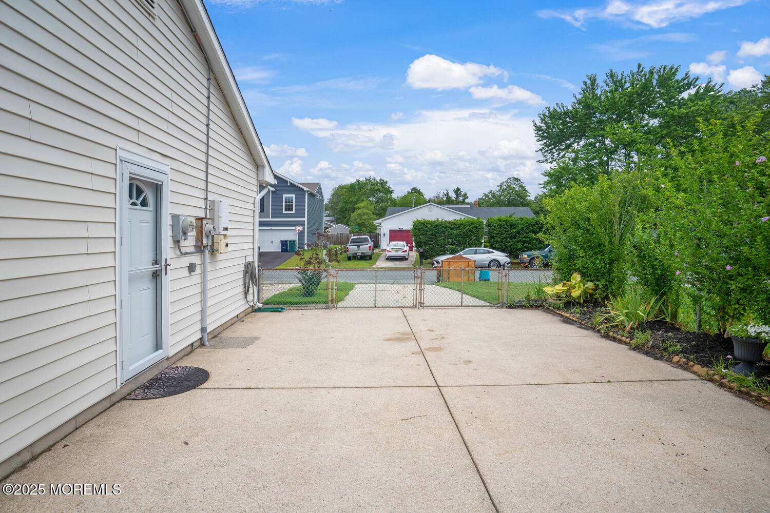 107 Lake Winnepesaukee Drive Image 3