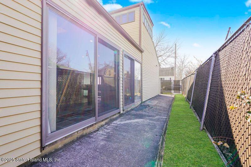 290 Woolley Avenue, Staten Island, NY, 10314 image 22