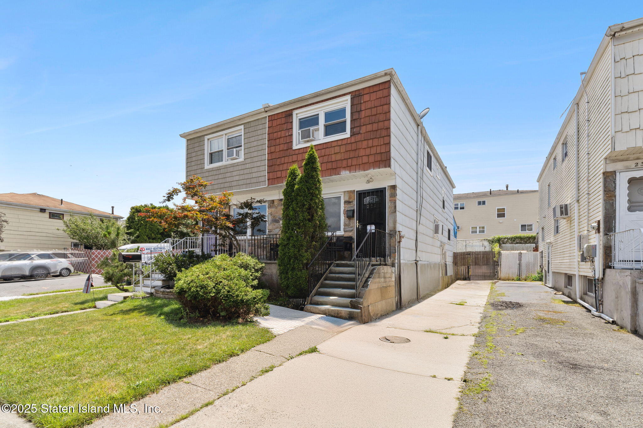 228 Westwood Avenue Image 1