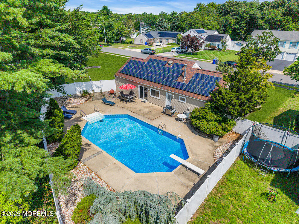1083 Bandon Road Image 2