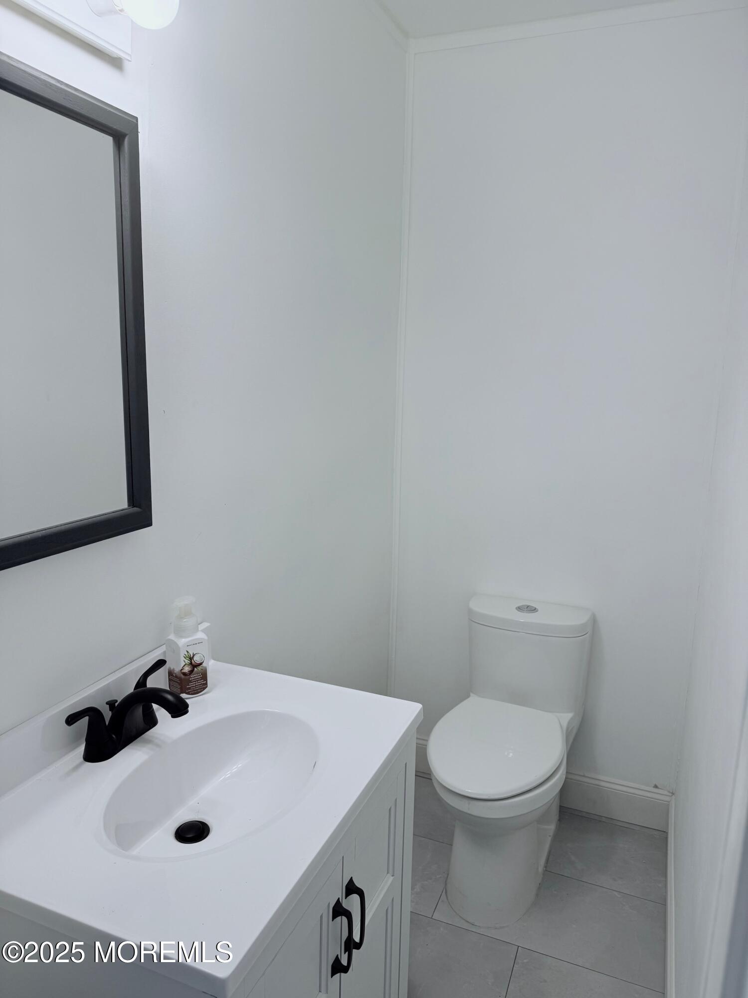 30 Greenwood Loop Road Image 3