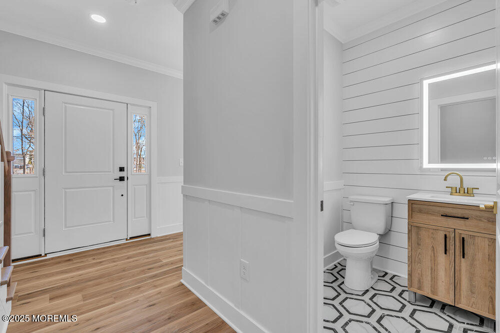 2041 Broadway Boulevard, Toms River, NJ, 08757 image 18