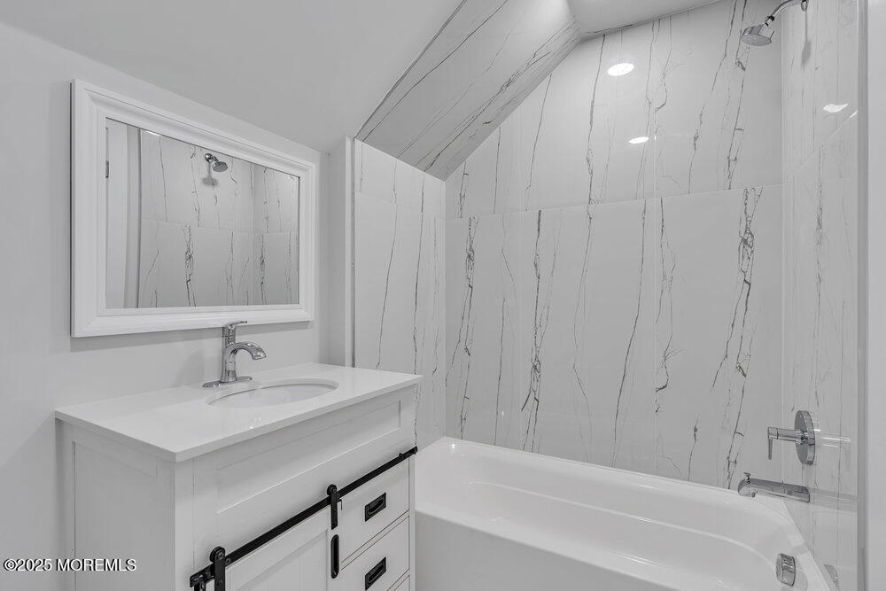 2041 Broadway Boulevard, Toms River, NJ, 08757 image 31