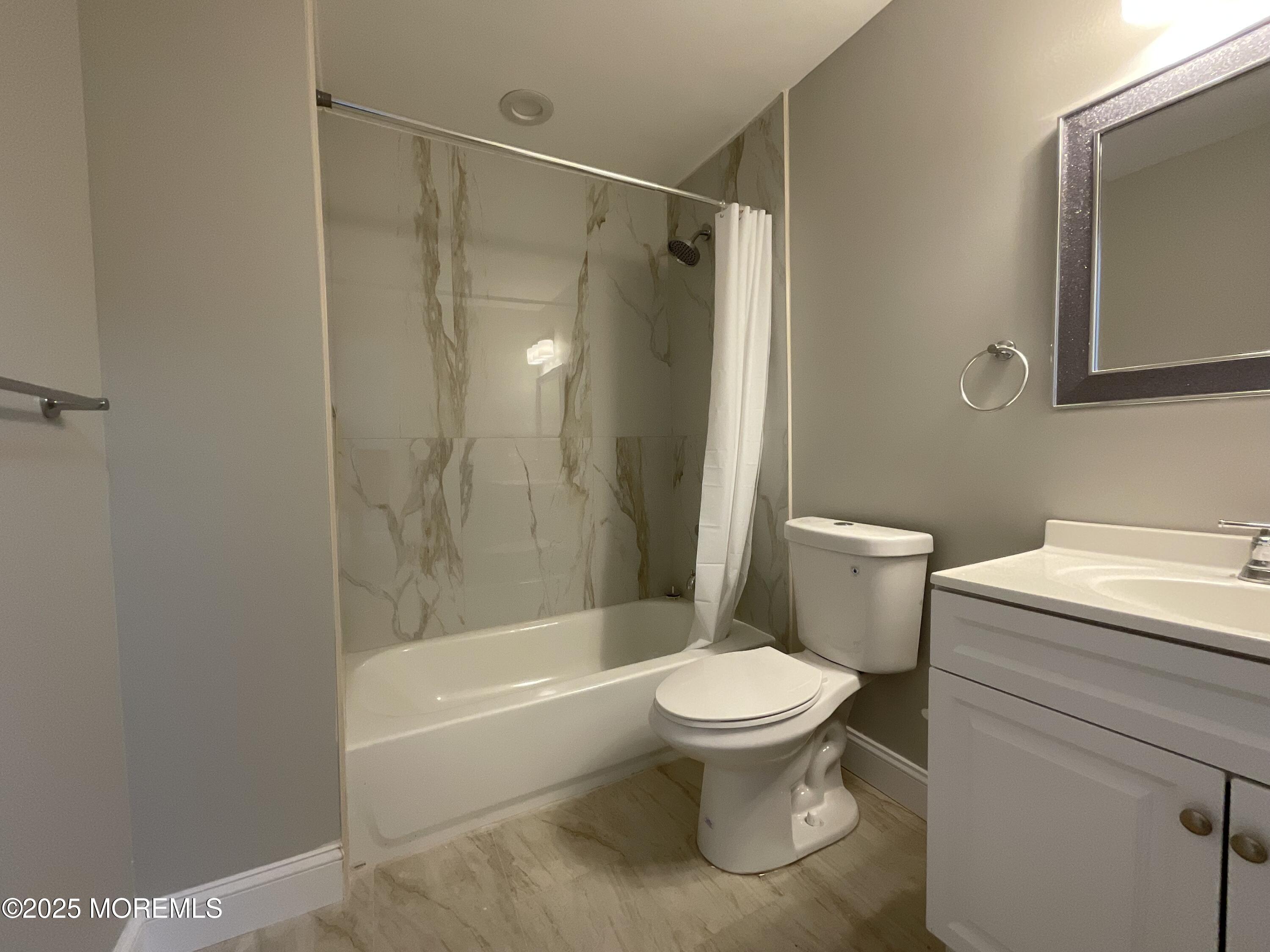 211 Center Avenue, Keansburg, NJ, 07734 image 13