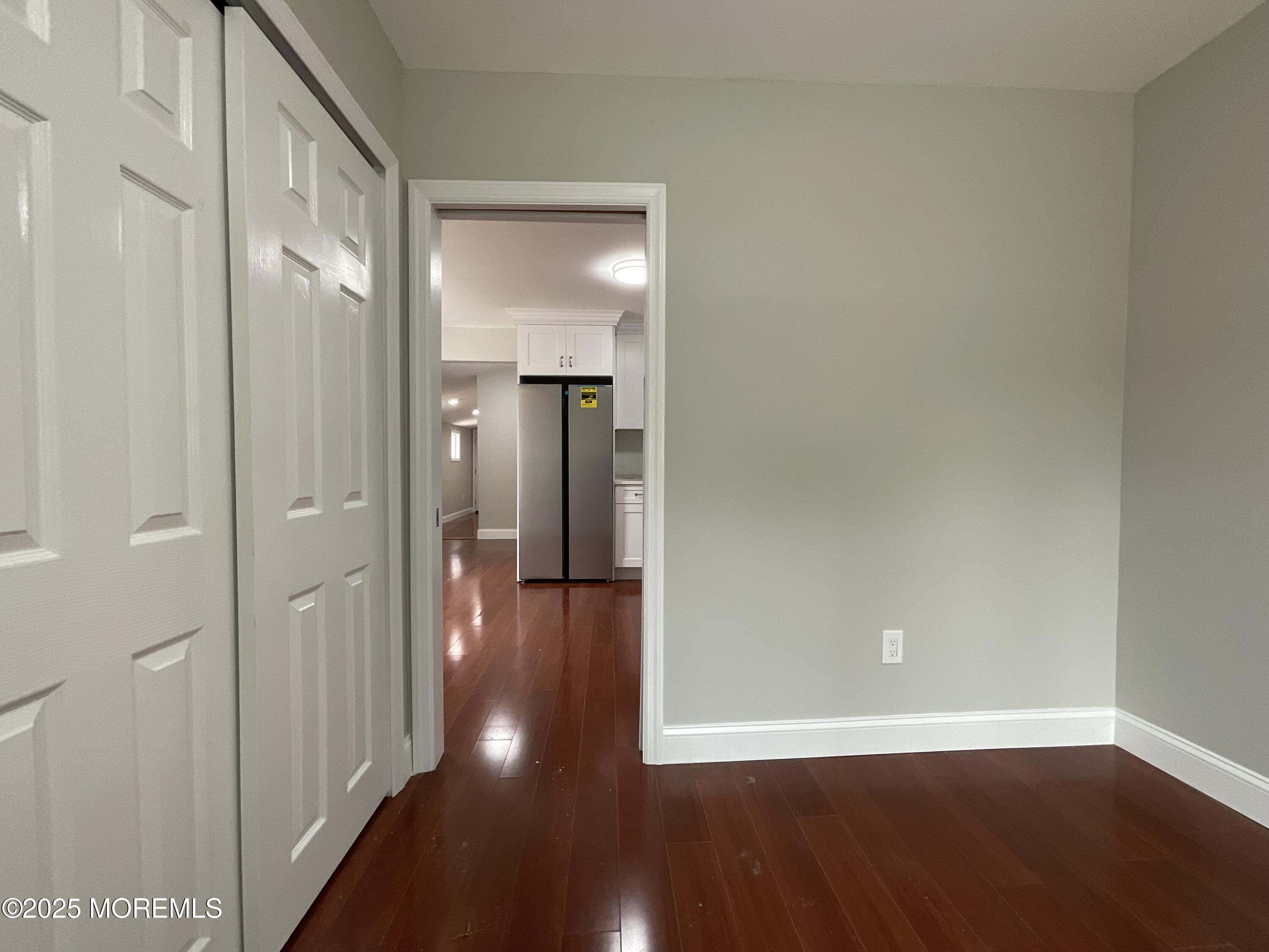 211 Center Avenue Image 3