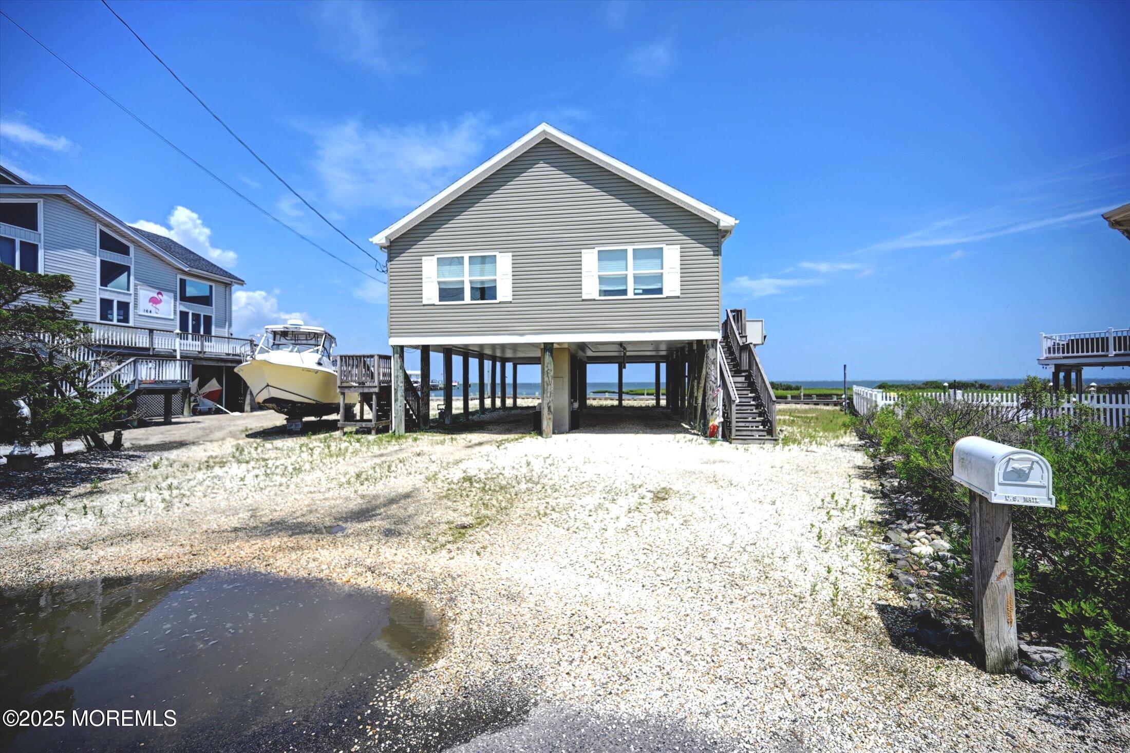 163 Flamingo Road Image 2