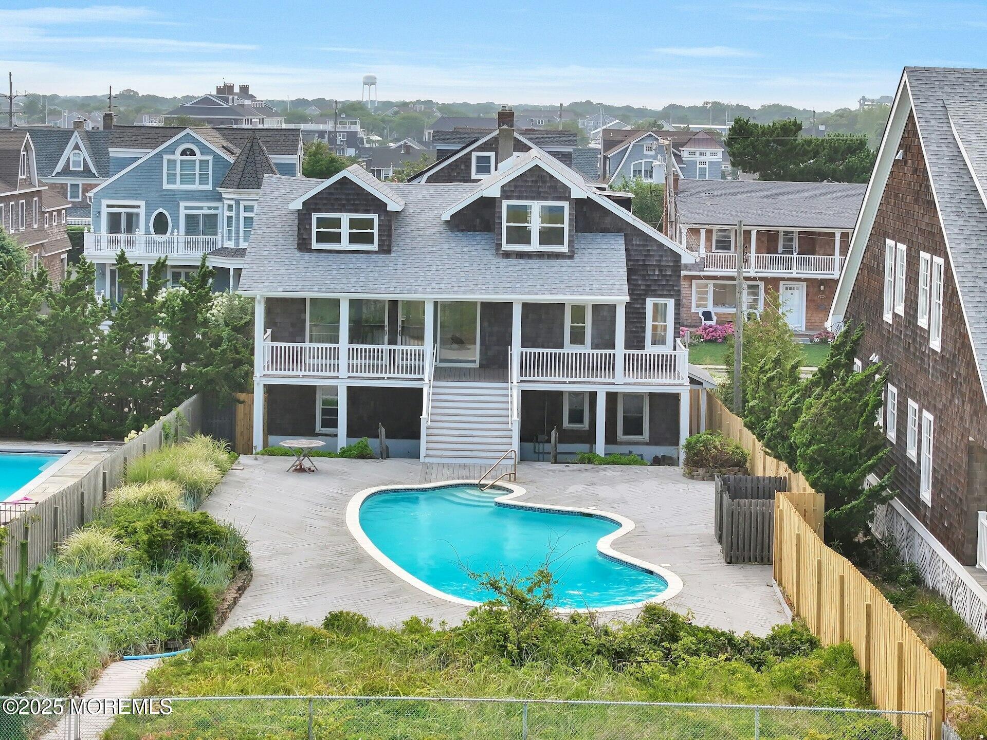 551 East Avenue Image 2