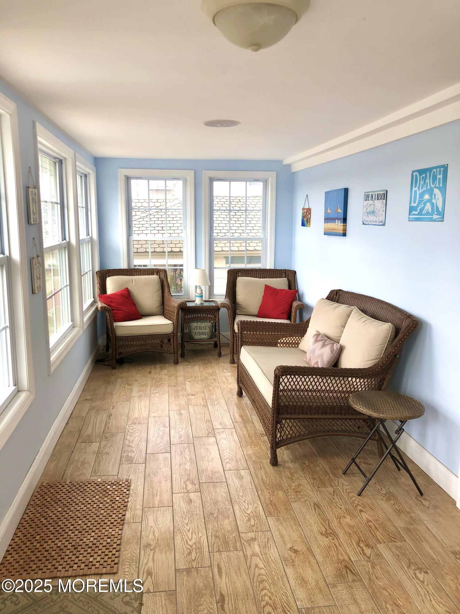 109 Arnold Avenue Image 3