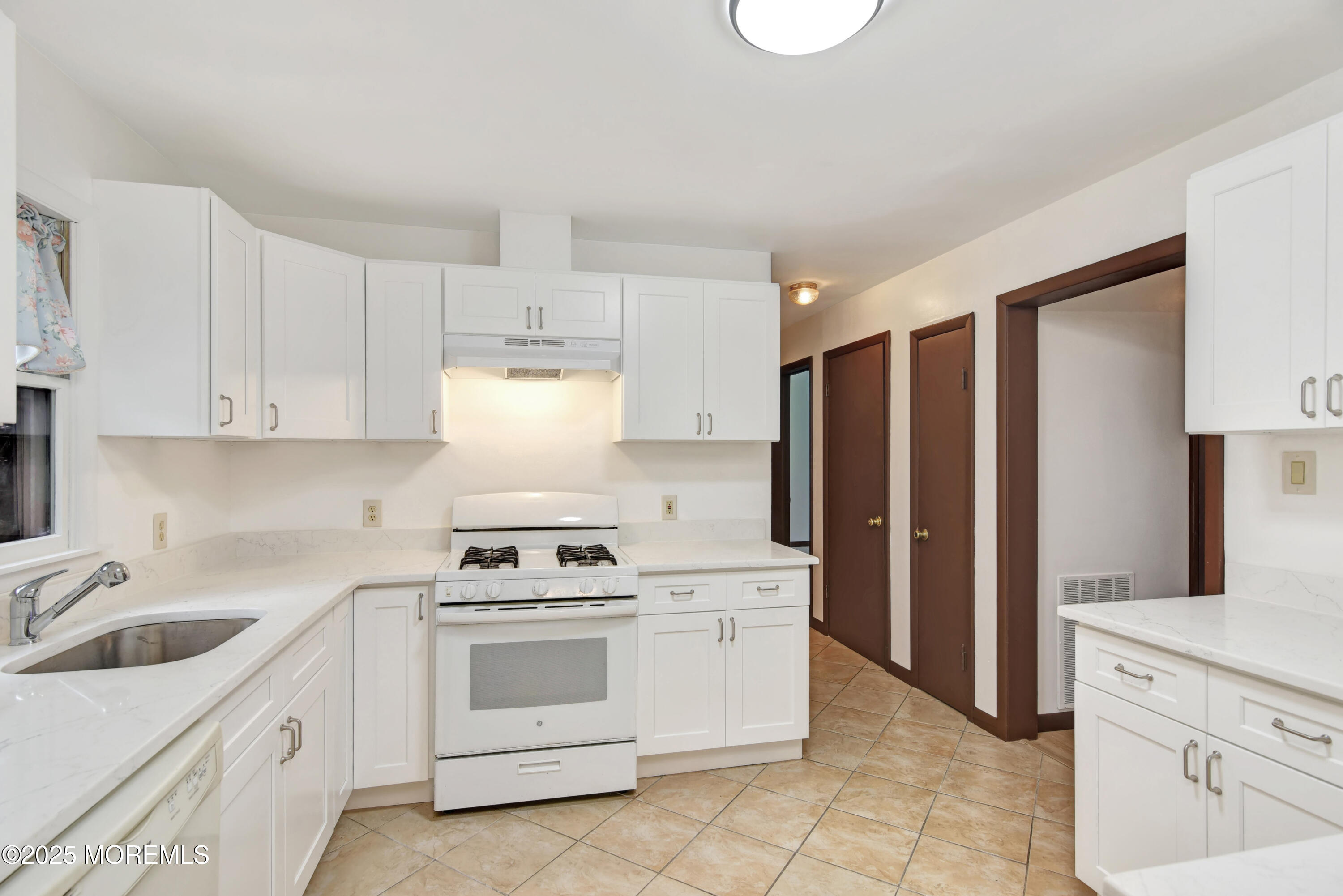 370 Cassville Road, Jackson, NJ, 08527 image 8