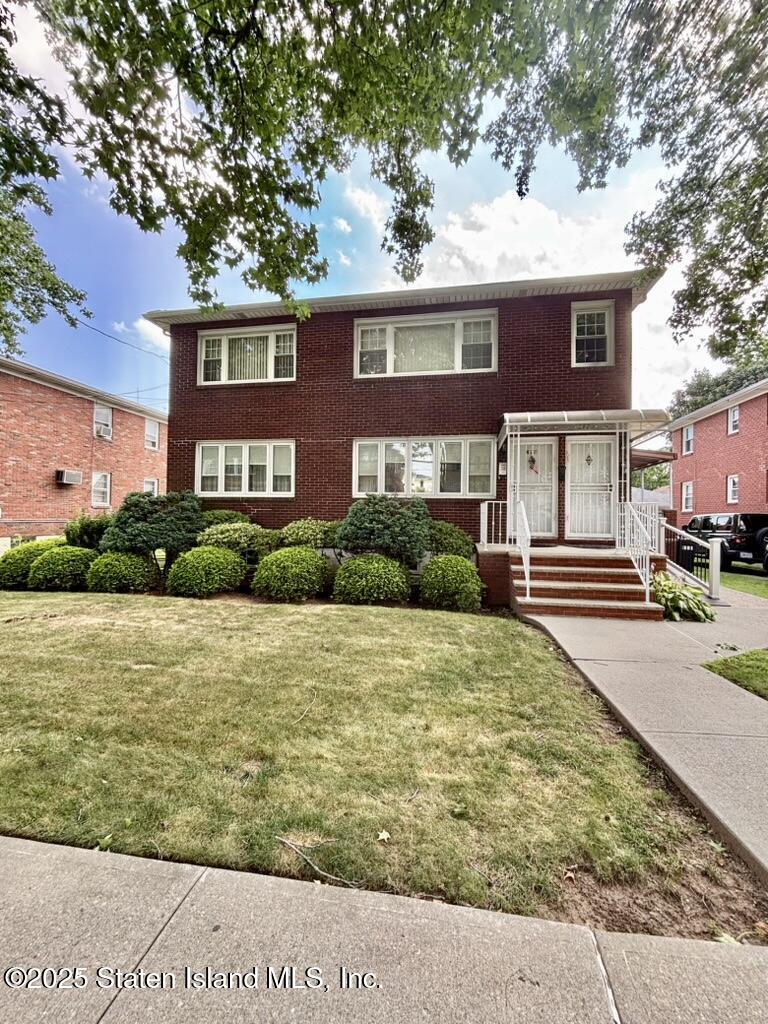 428 Cromwell Avenue, Staten Island, NY, 10305
