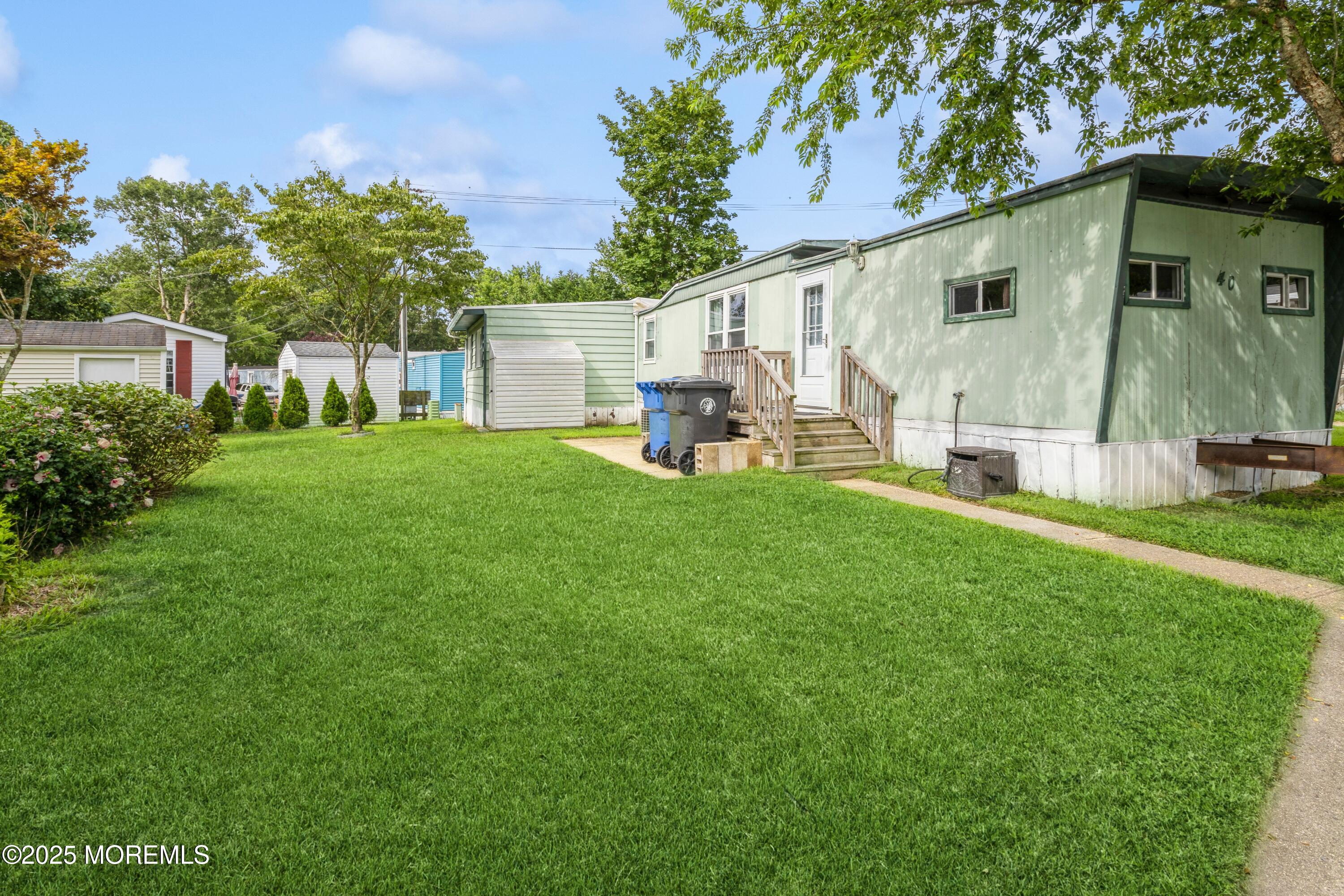 40 Mobile Lane, Toms River, NJ, 08755