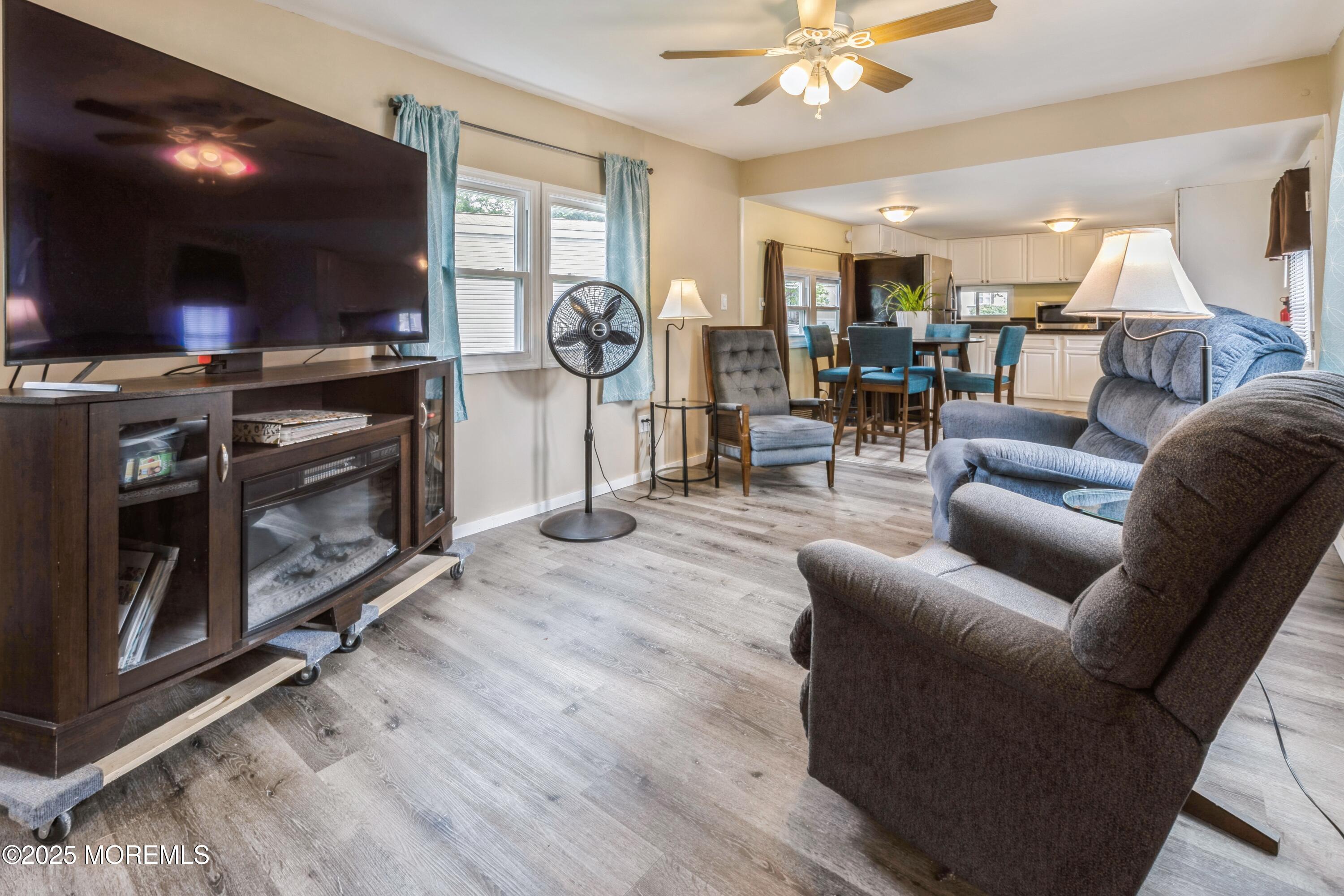 40 Mobile Lane, Toms River, NJ, 08755 image 9