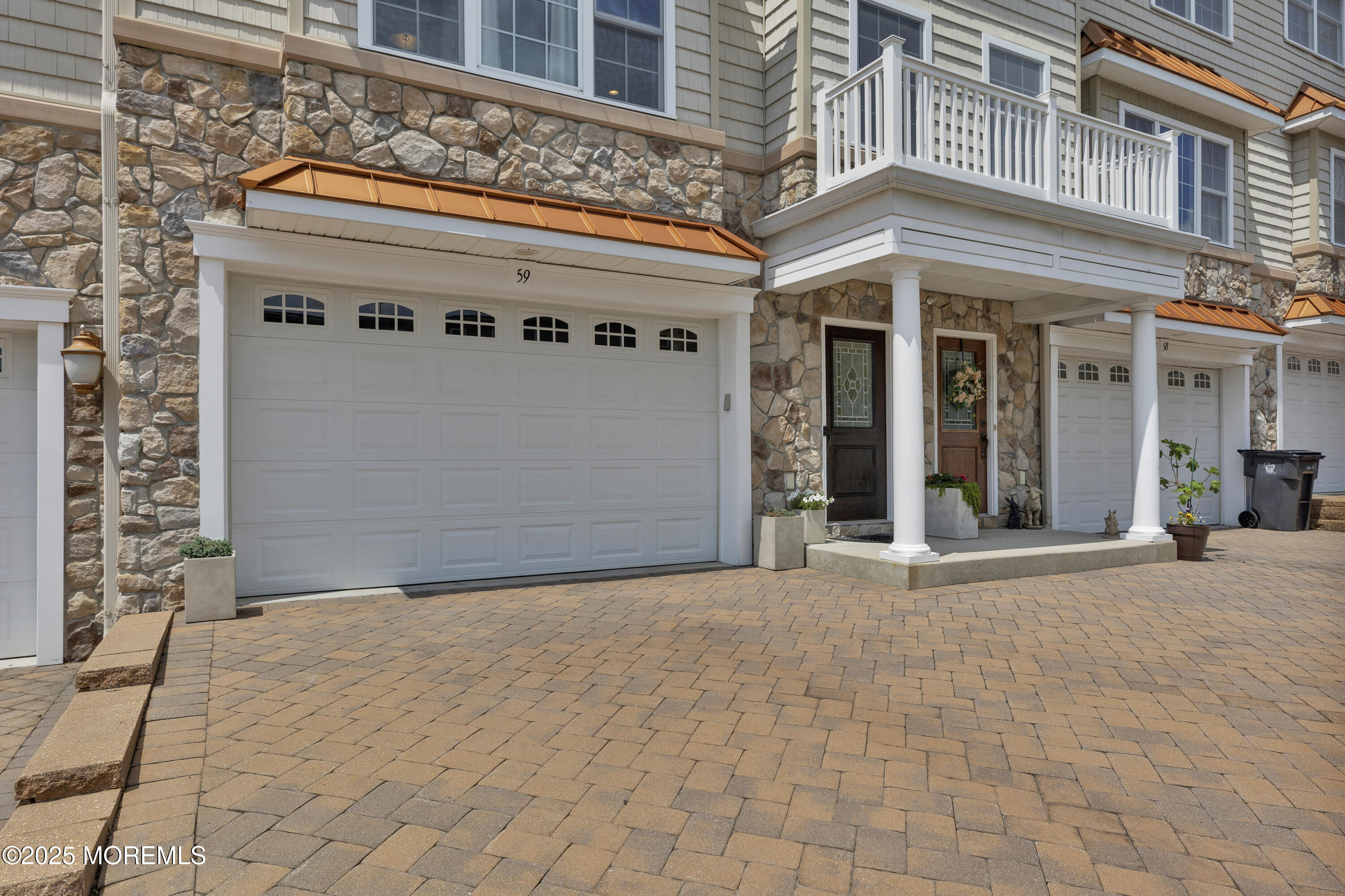 59 White Oak Lane, Aberdeen, NJ, 07747