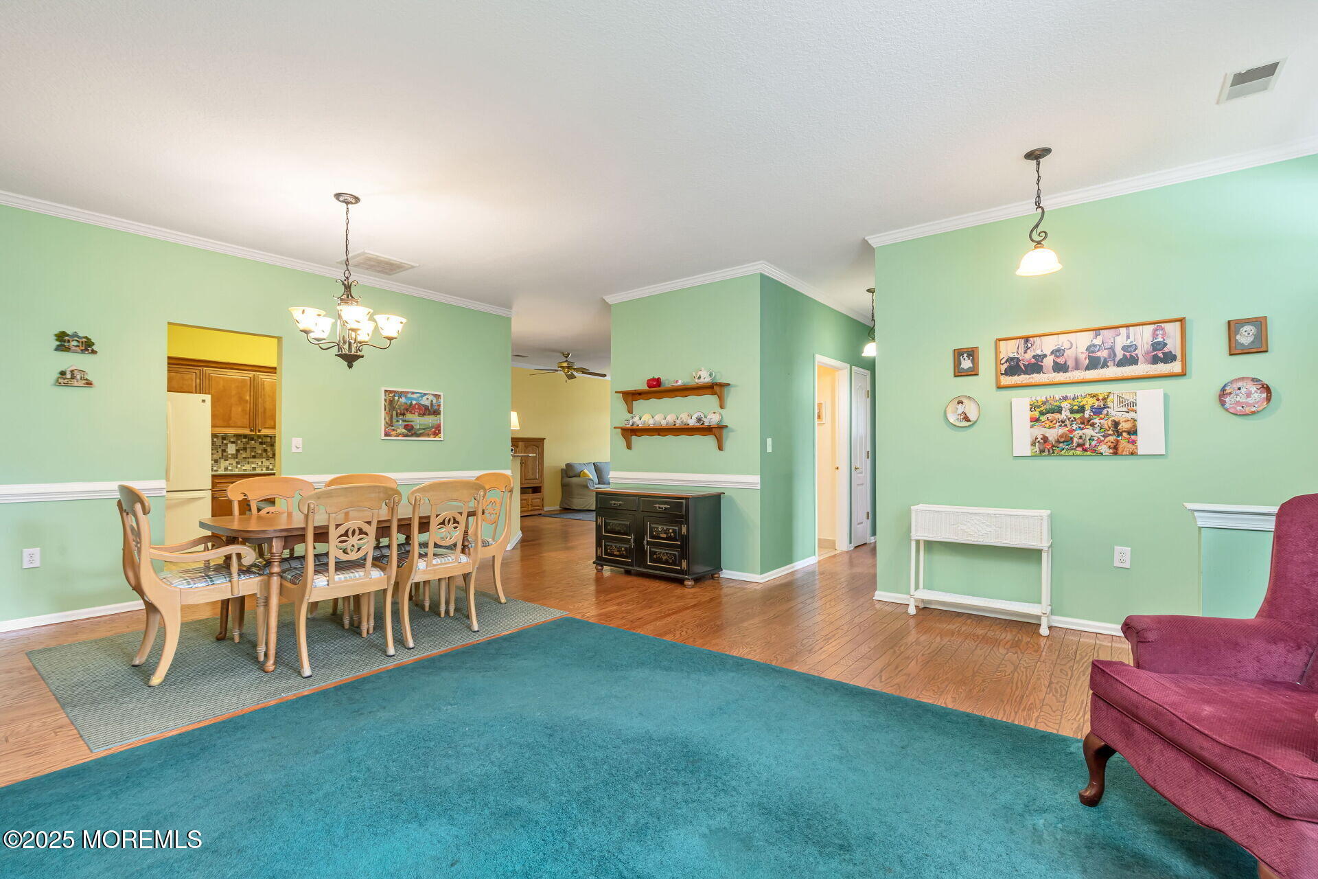47 Golden Willows Avenue Image 3