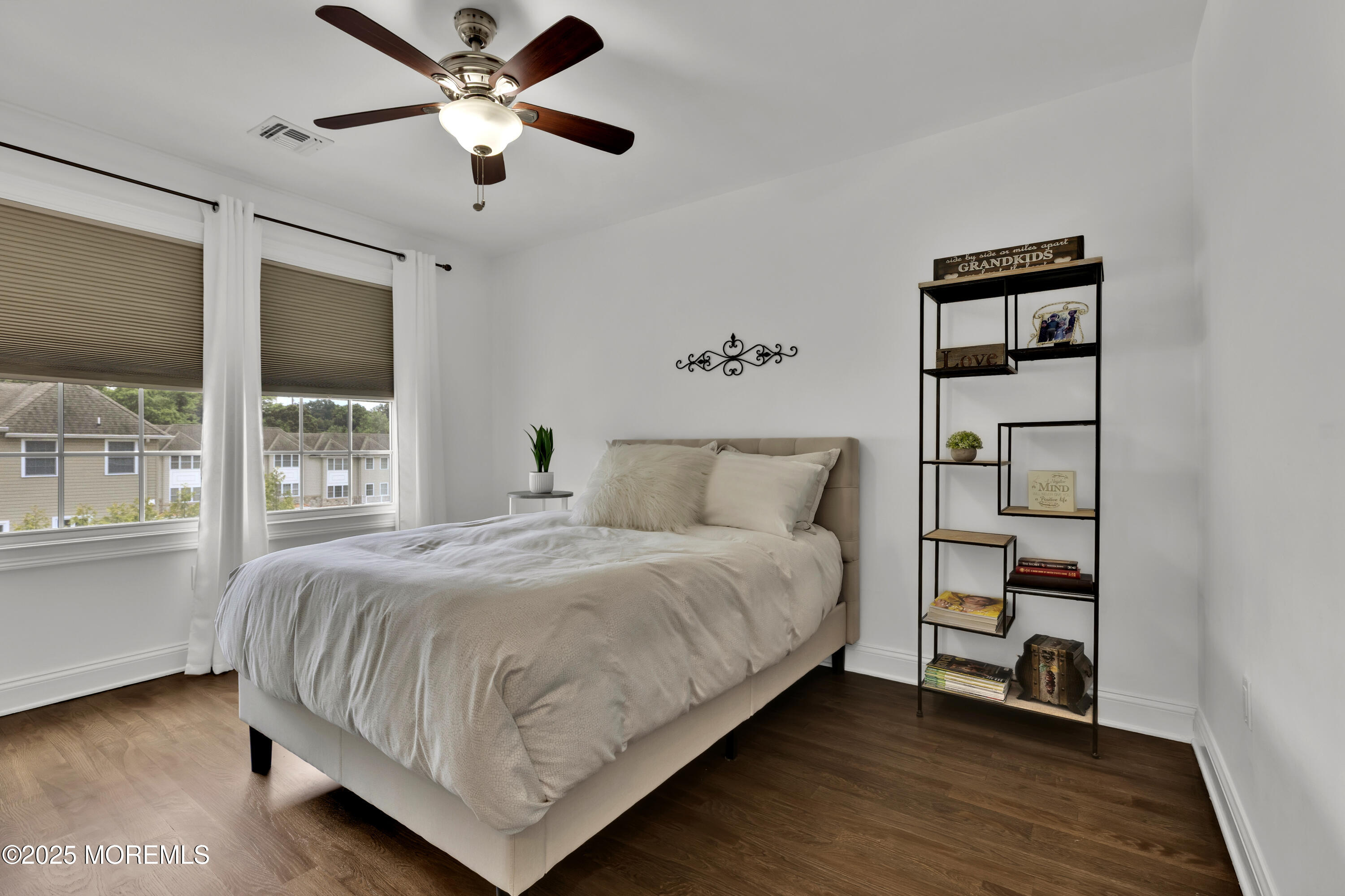 59 White Oak Lane, Aberdeen, NJ, 07747 image 27