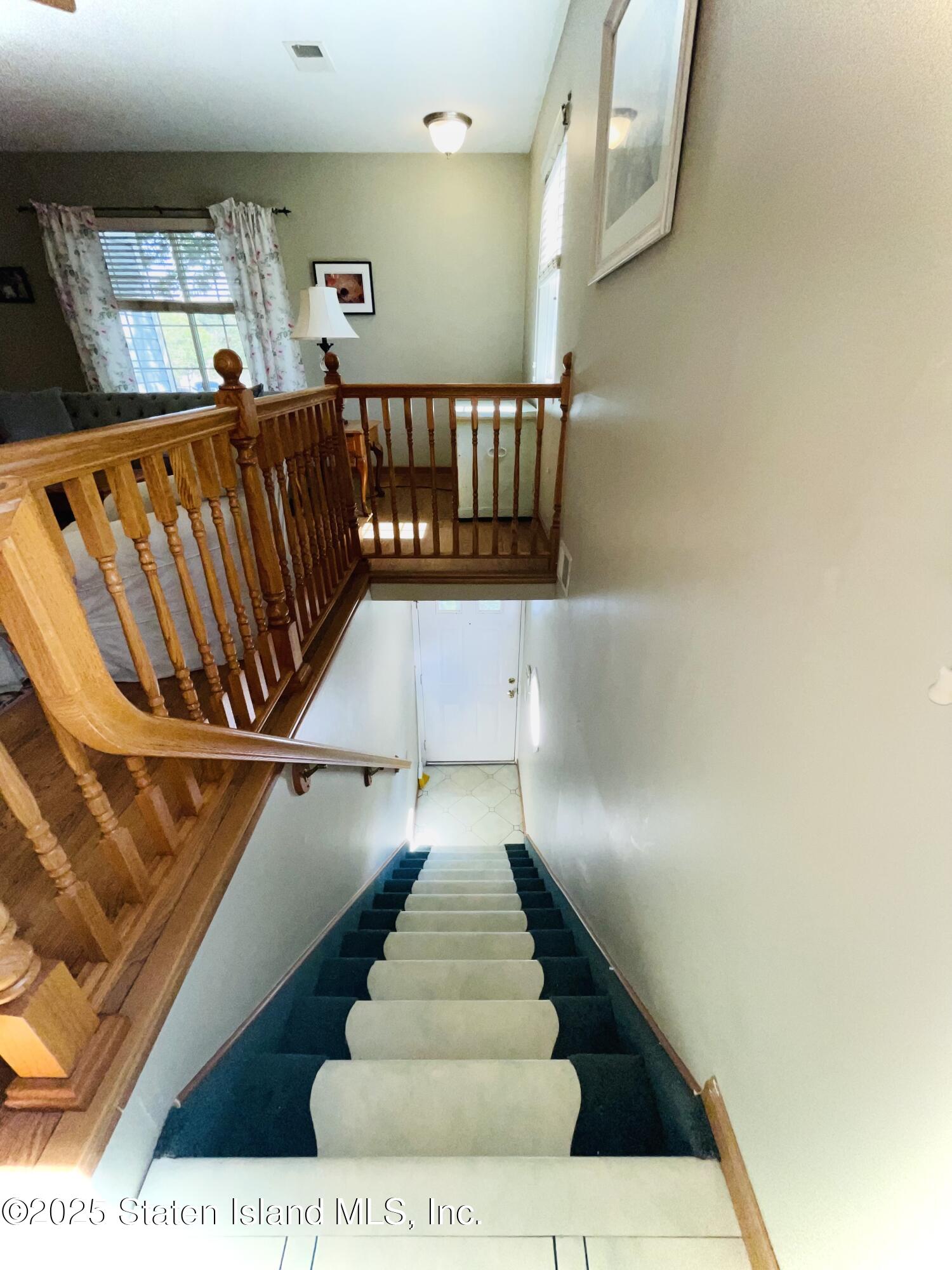569 Correll Avenue 36 Image 4