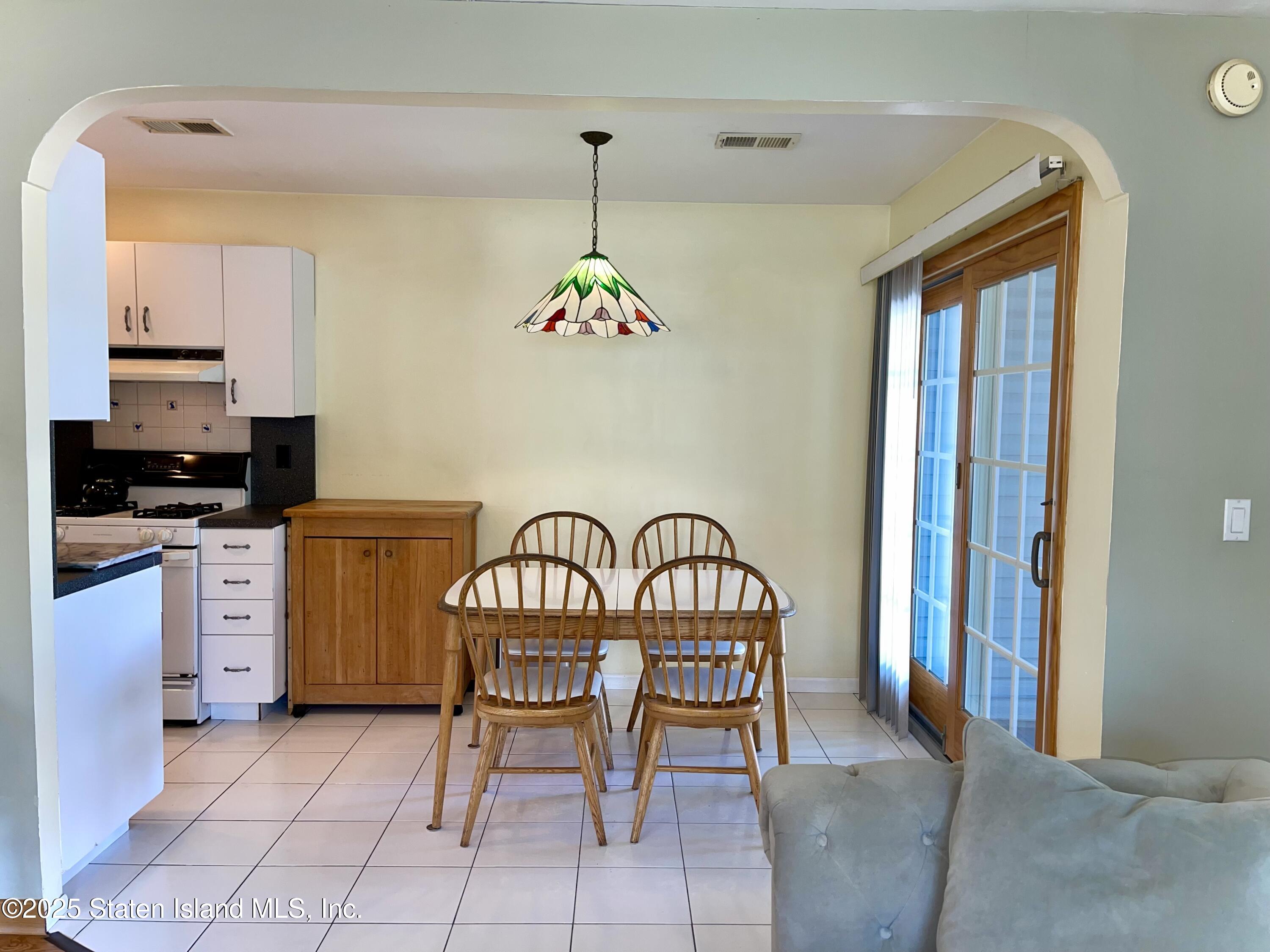 569 Correll Avenue 36, Staten Island, NY, 10309 image 10