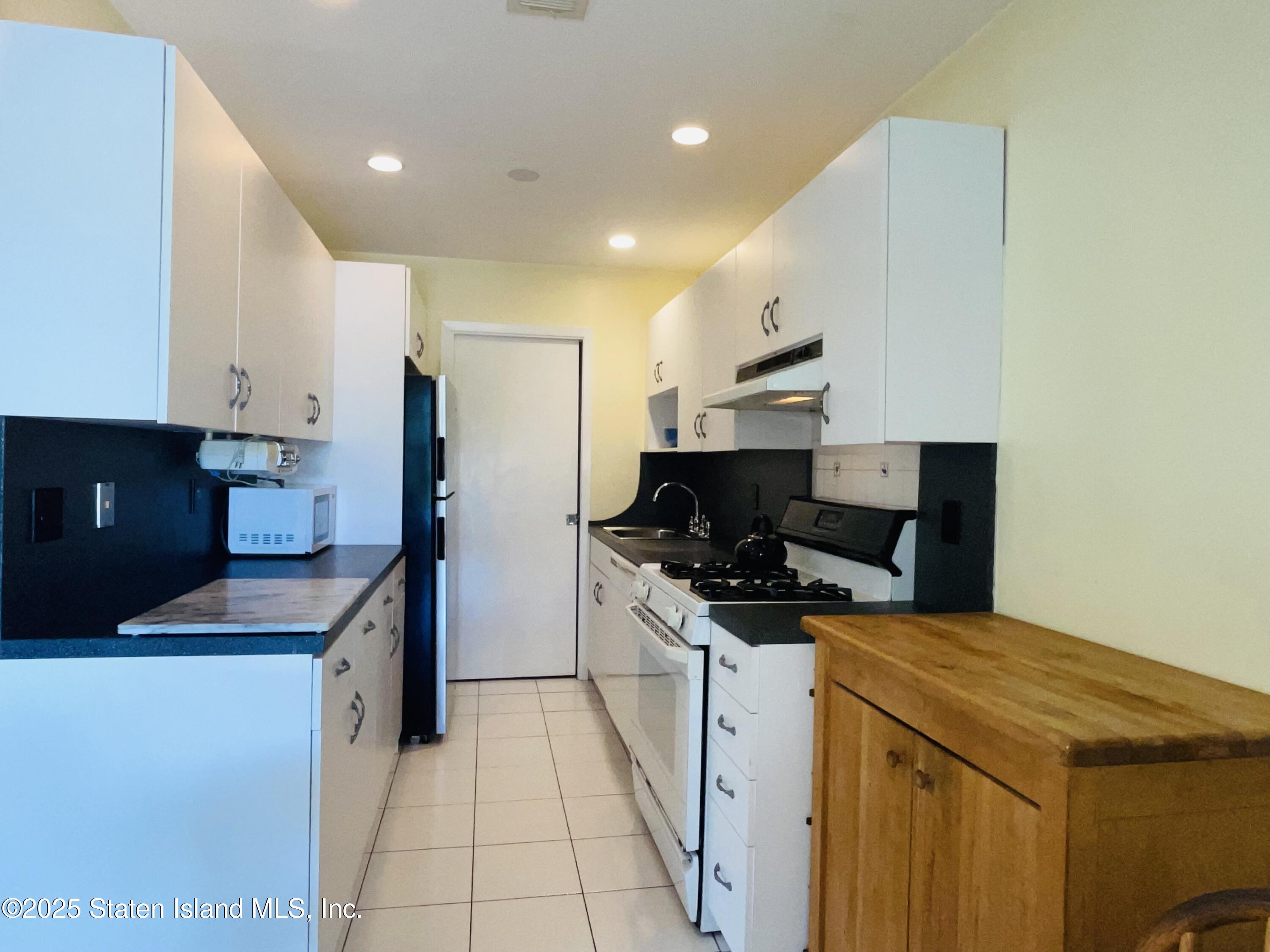 569 Correll Avenue 36, Staten Island, NY, 10309 image 12