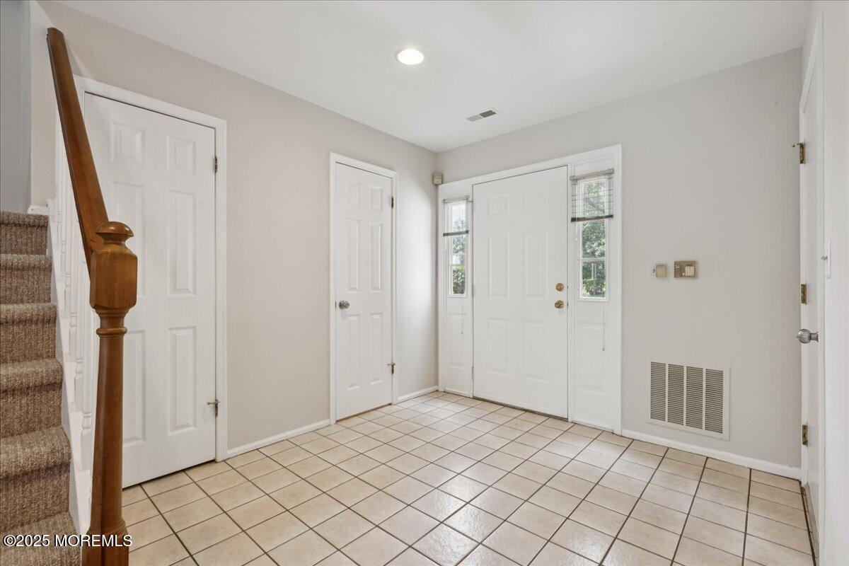 437 Dorchester Way Image 4